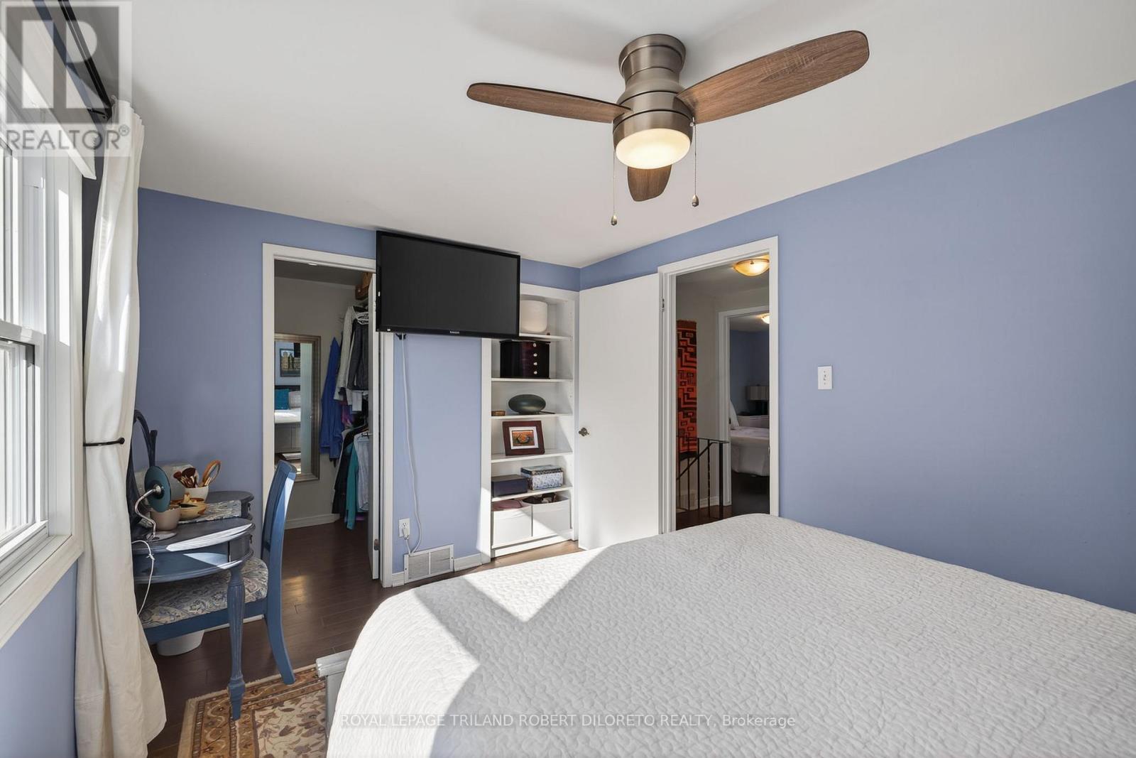 671 LADYBROOK CRESCENT Property Photo