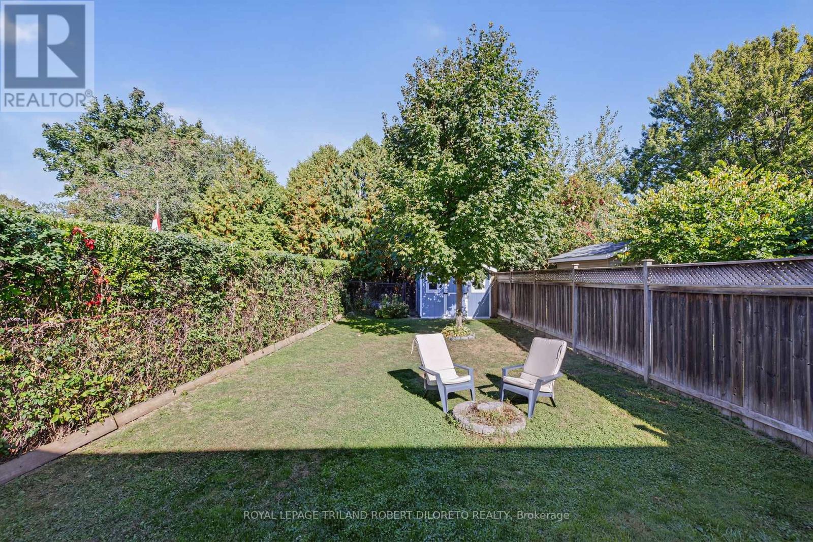 671 LADYBROOK CRESCENT Property Photo