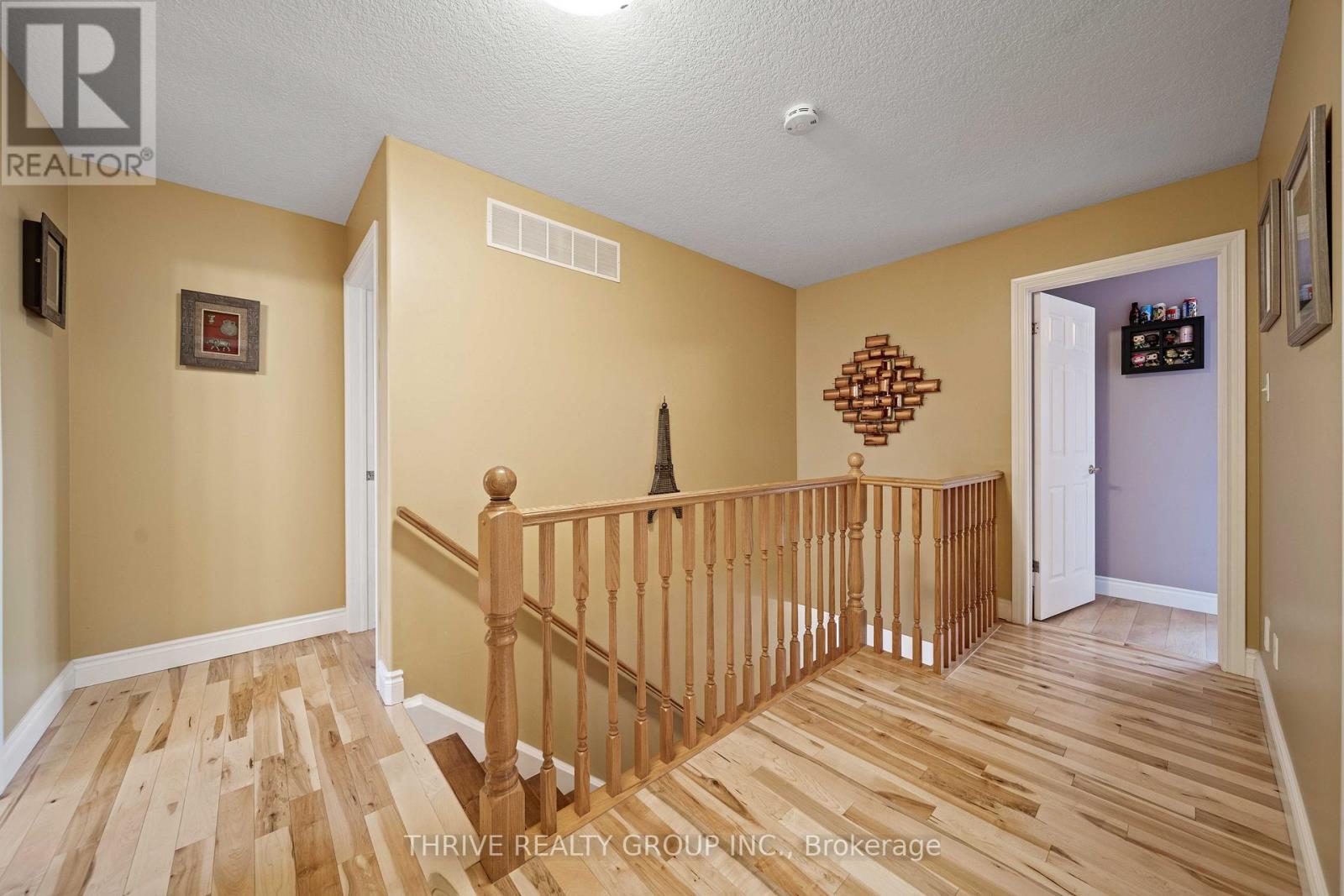 1025 CHERRYHAVEN DRIVE - 15