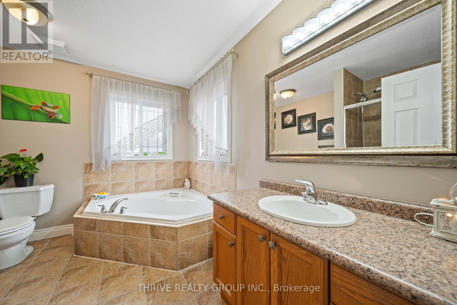 1025 CHERRYHAVEN DRIVE - 22