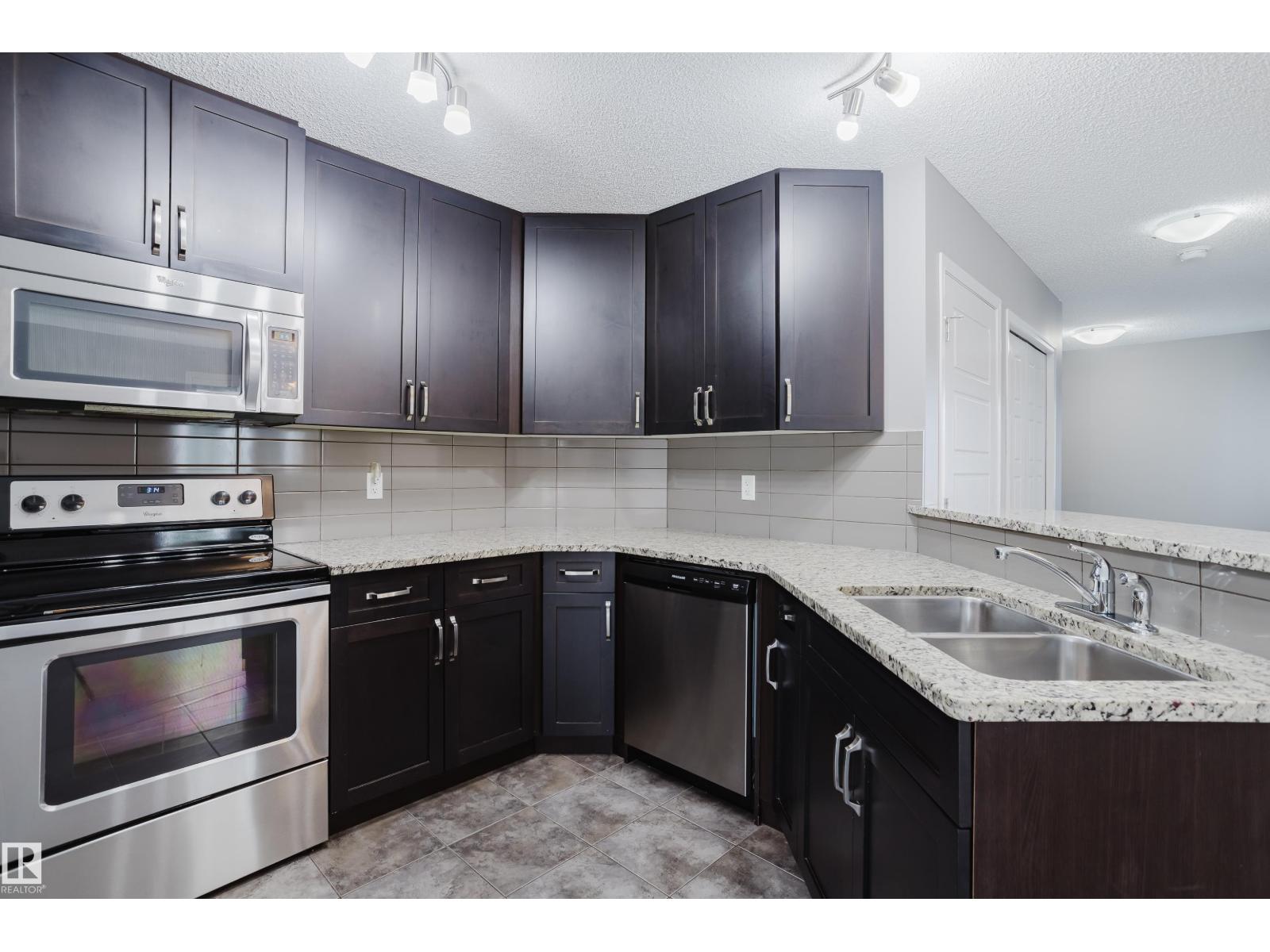 14007 164 AV NW, Edmonton