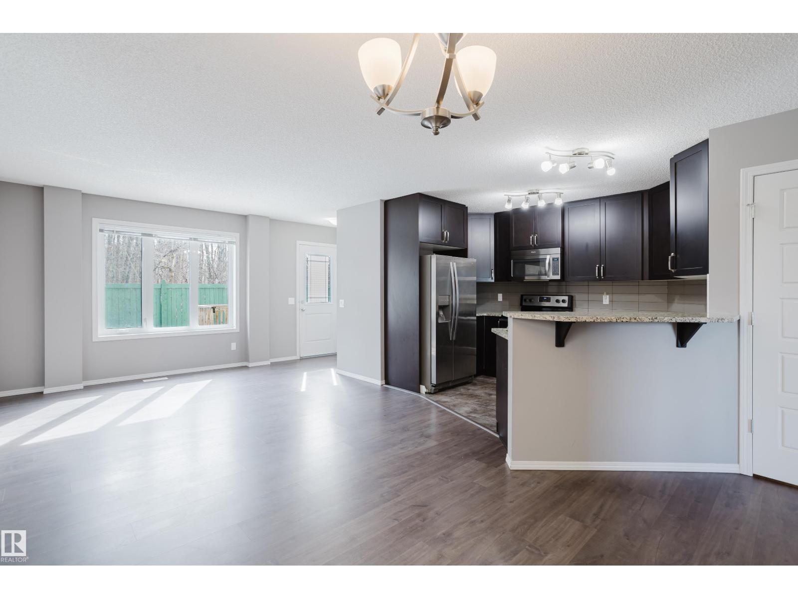 14007 164 AV NW, Edmonton