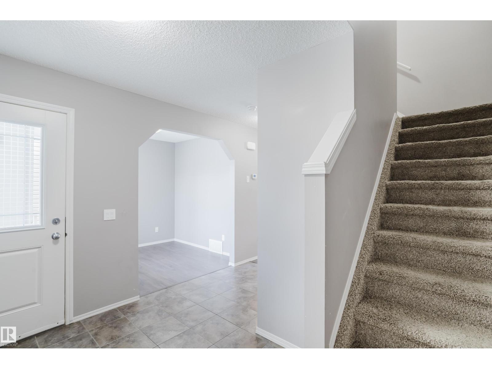 14007 164 AV NW, Edmonton