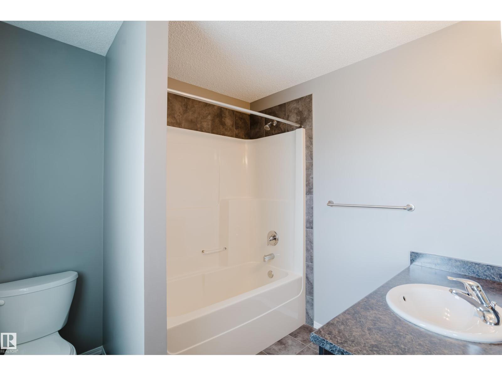 14007 164 AV NW, Edmonton