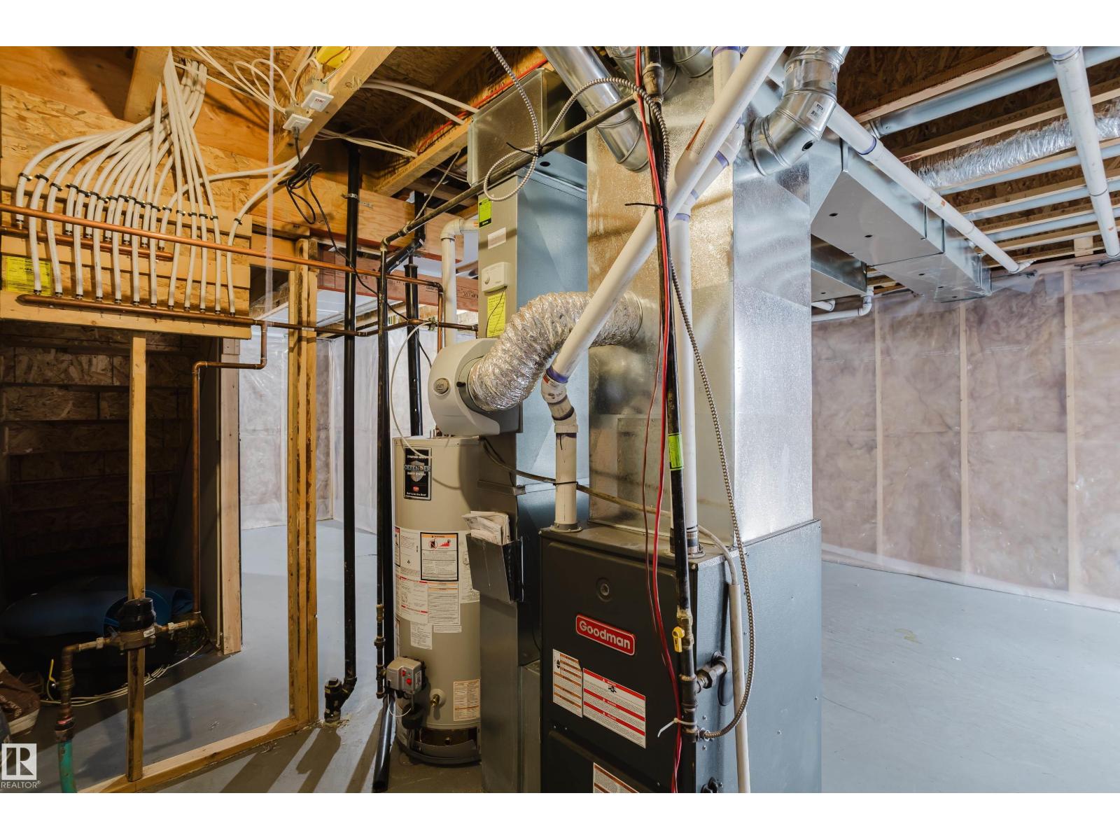 14007 164 AV NW, Edmonton