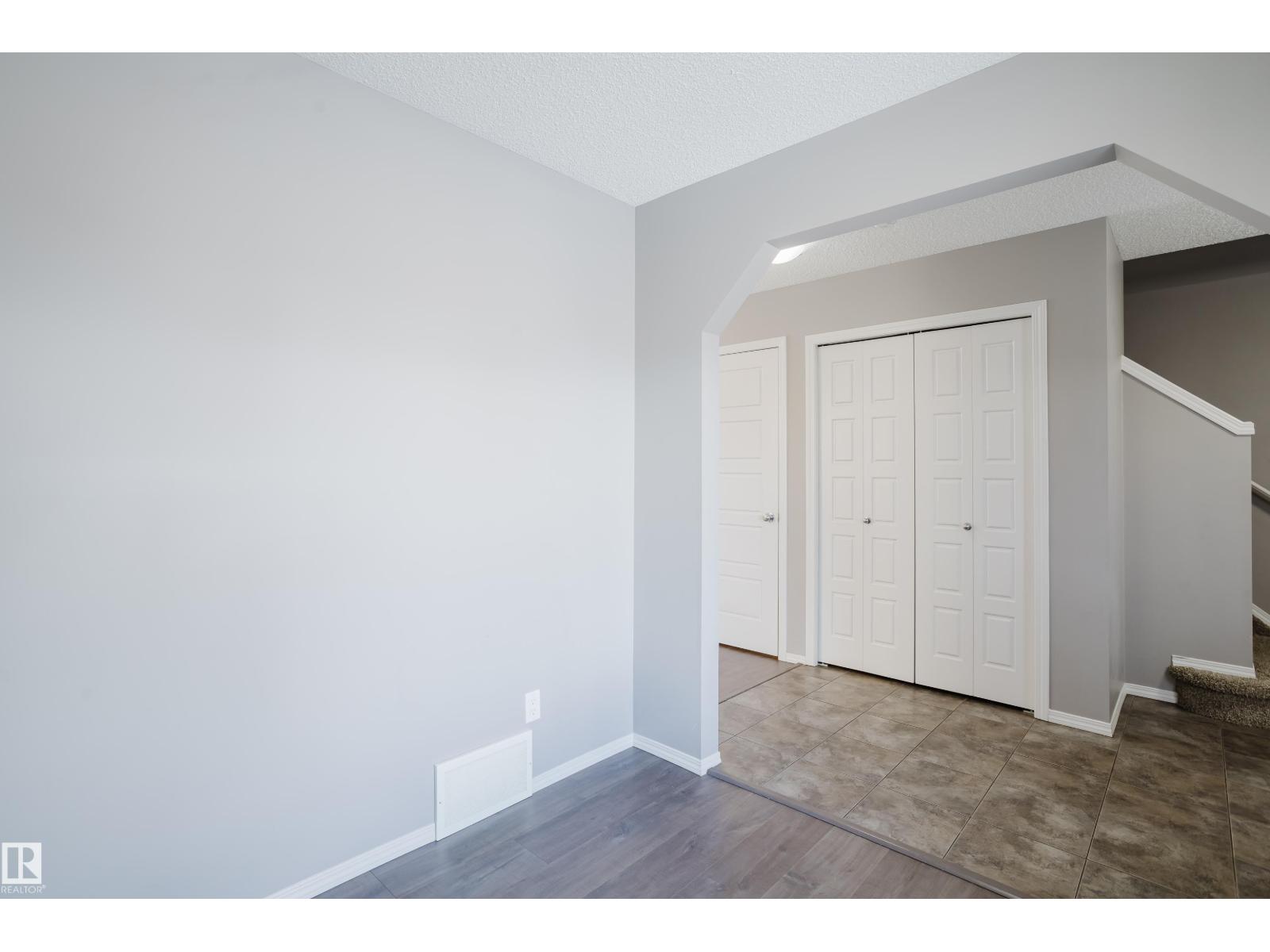 14007 164 AV NW, Edmonton