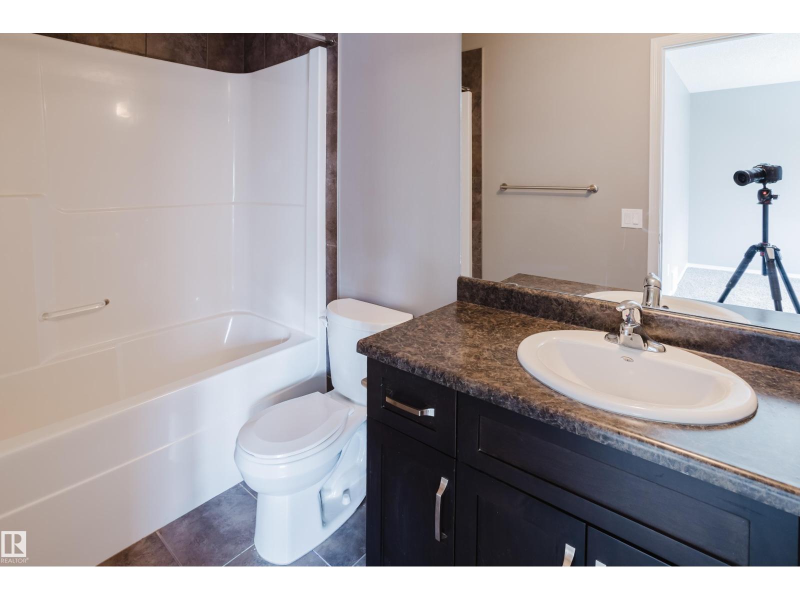 14009 164 AV NW, Edmonton