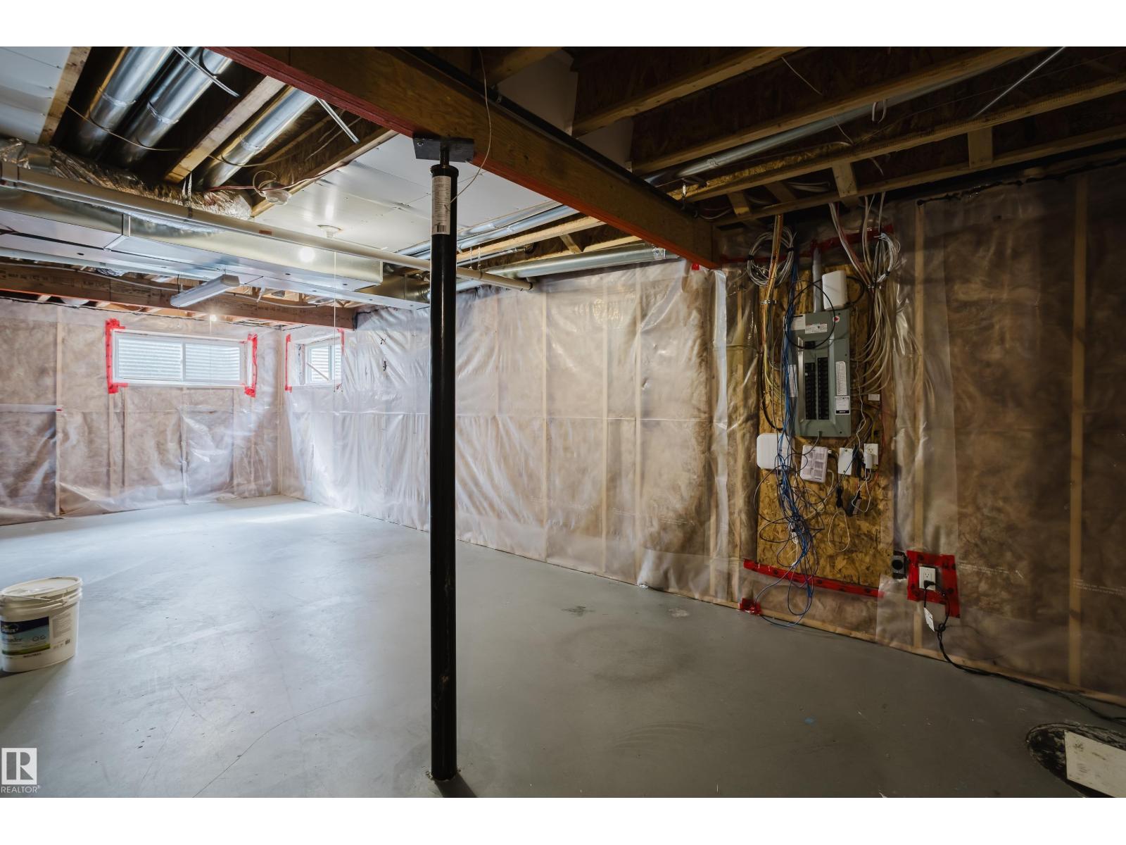 14009 164 AV NW, Edmonton