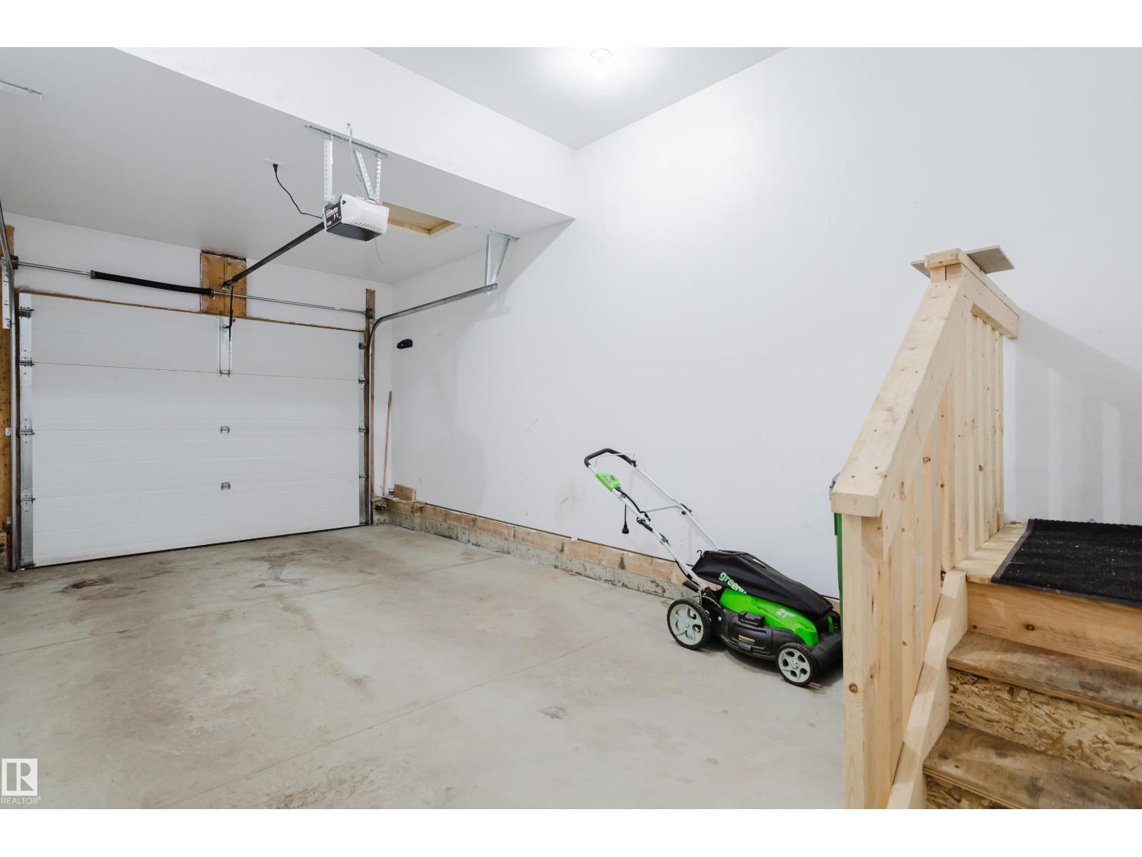 14009 164 AV NW, Edmonton