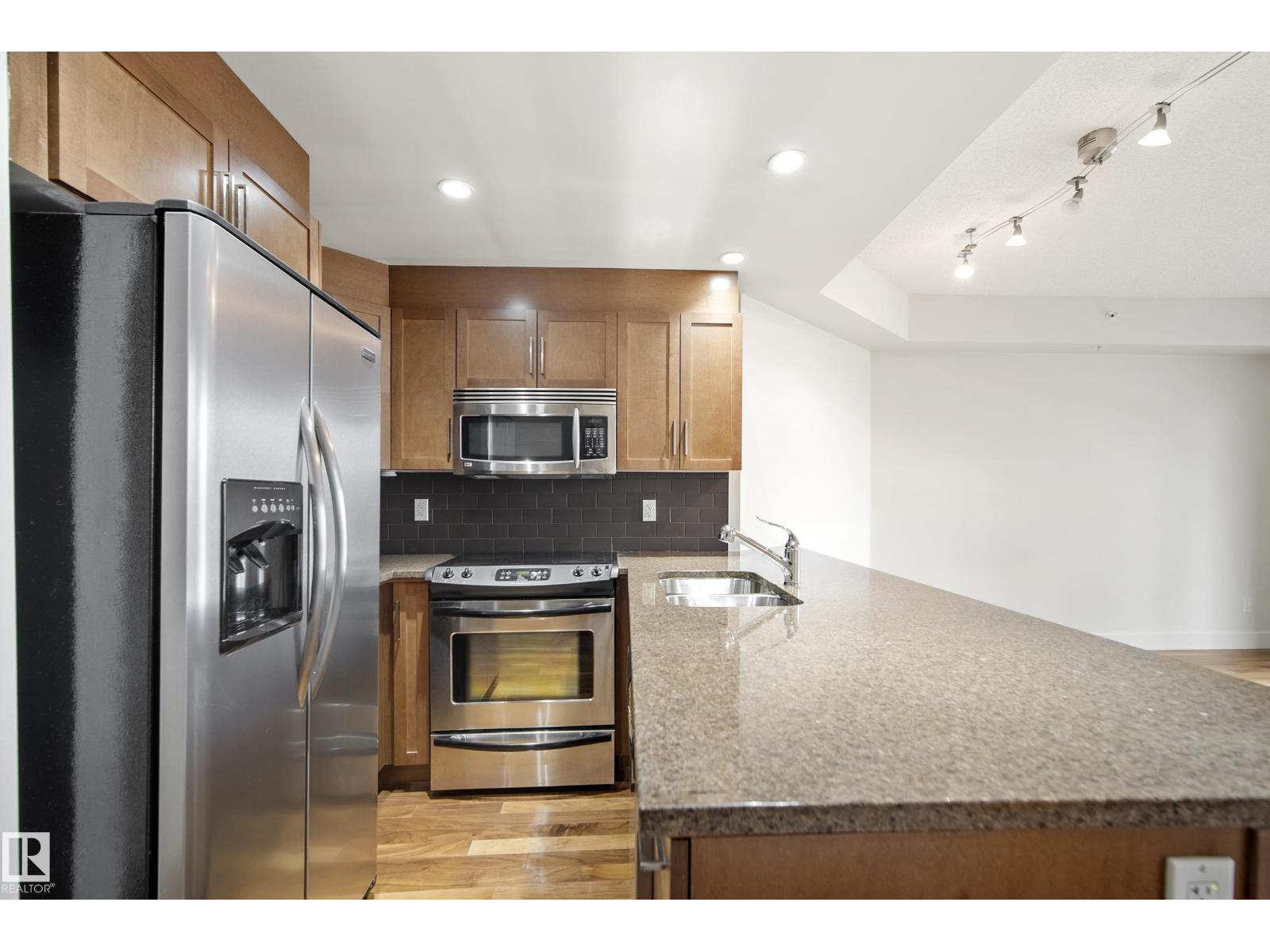 #401 11933 JASPER AV NW, Edmonton