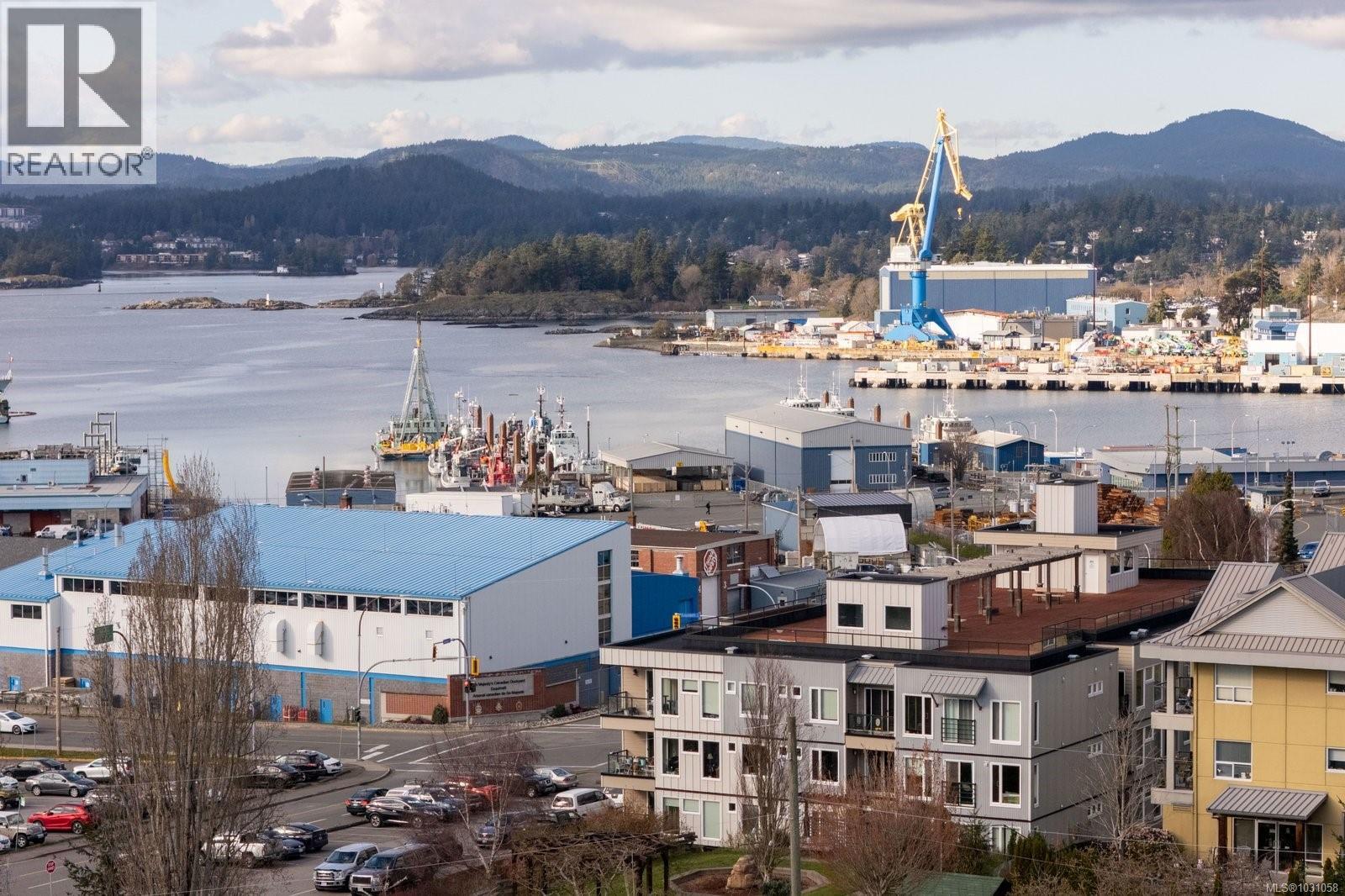 204 1405 Esquimalt Rd, Esquimalt