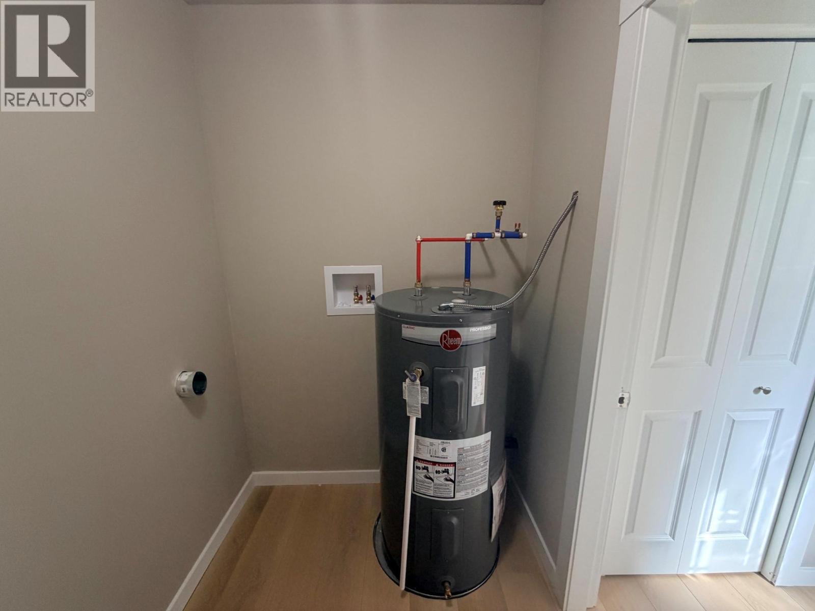 208 4004 34 Street, Vernon