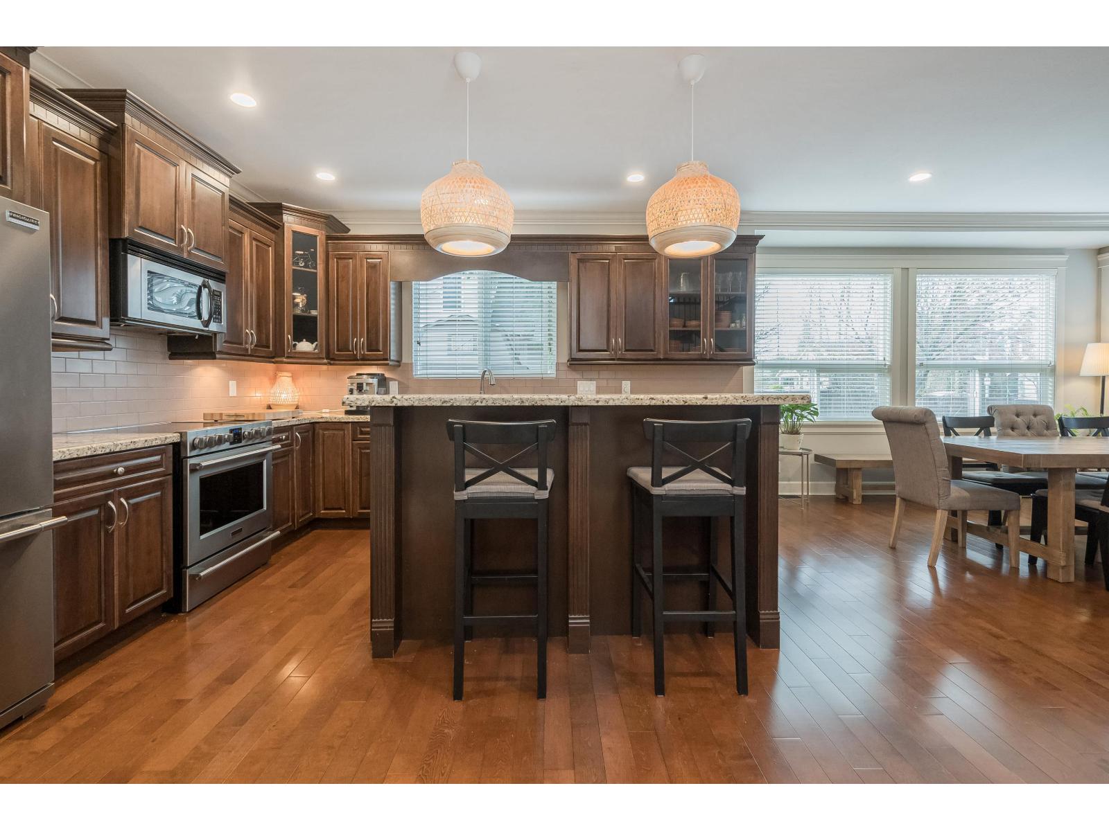 20410 98A AVENUE, Langley