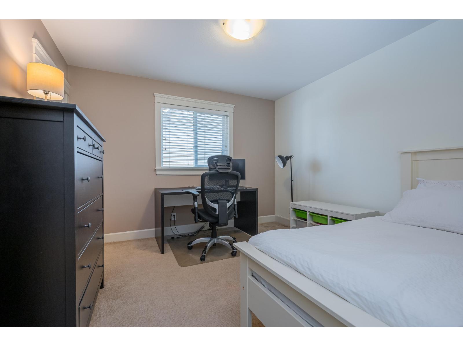 20410 98A AVENUE, Langley