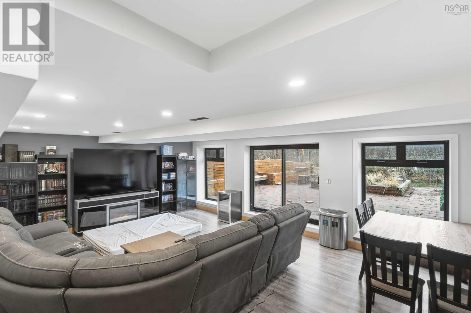 Property 25 of 38 of 319 Brow Of Mountain Road