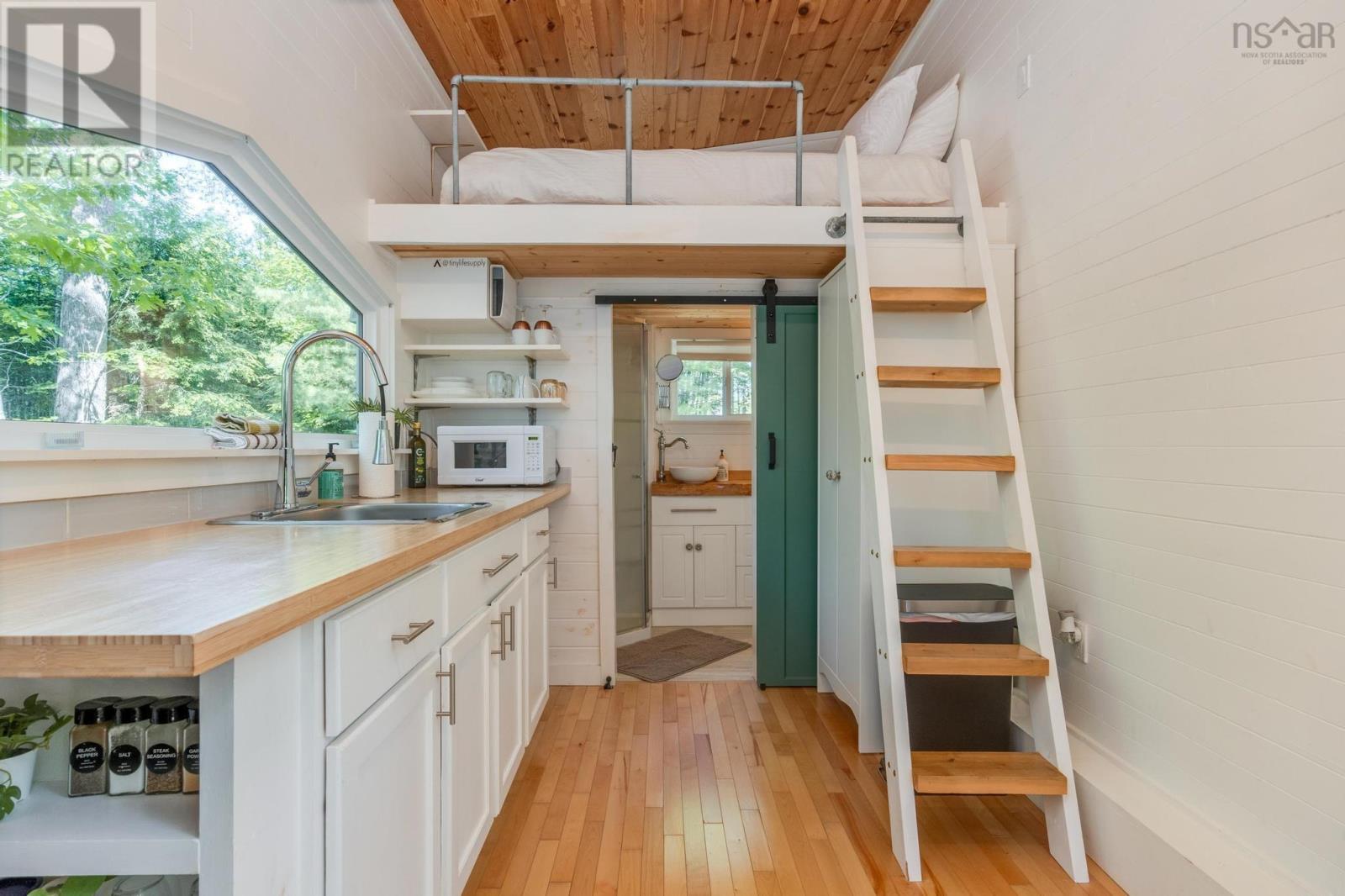 Property 9 of 31 of 47 Holters Lane