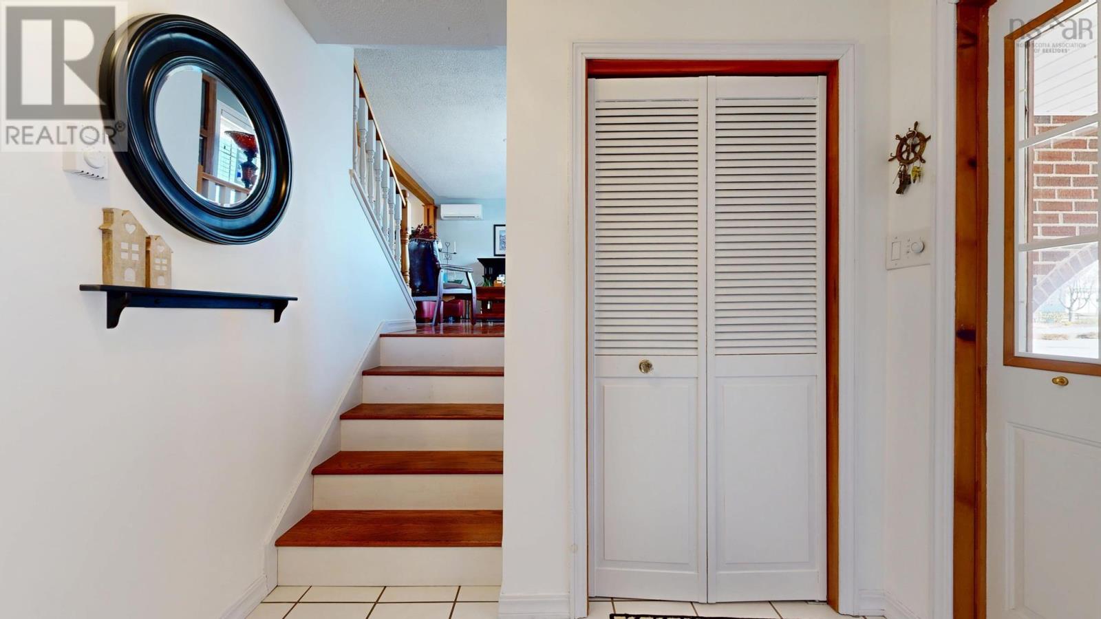 Property 8 of 49 of 1005 Green Street