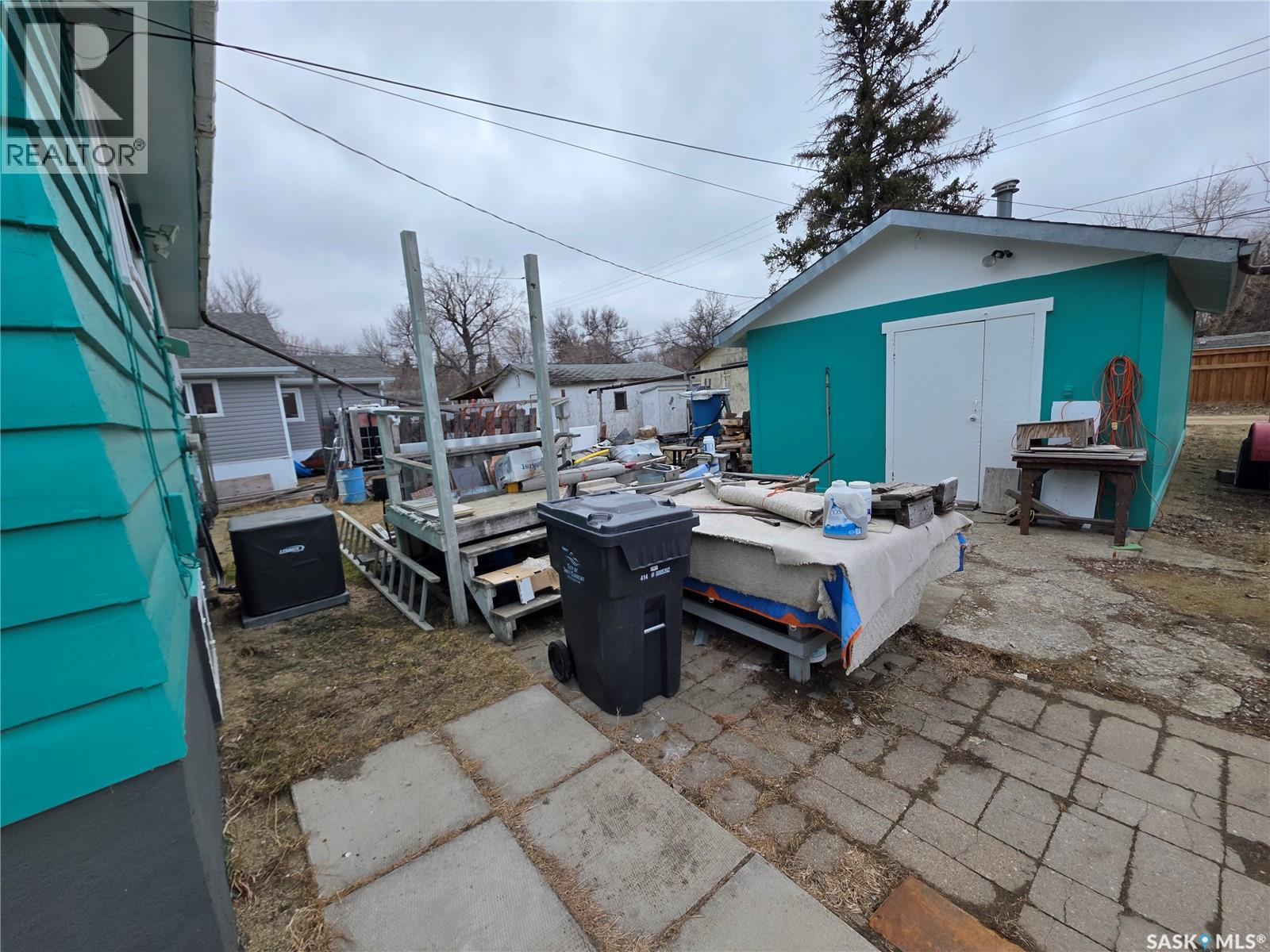 304 7th AVENUE SE — photo 31