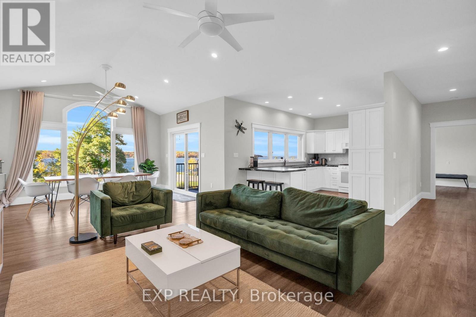 244 FRANK STREET - 8