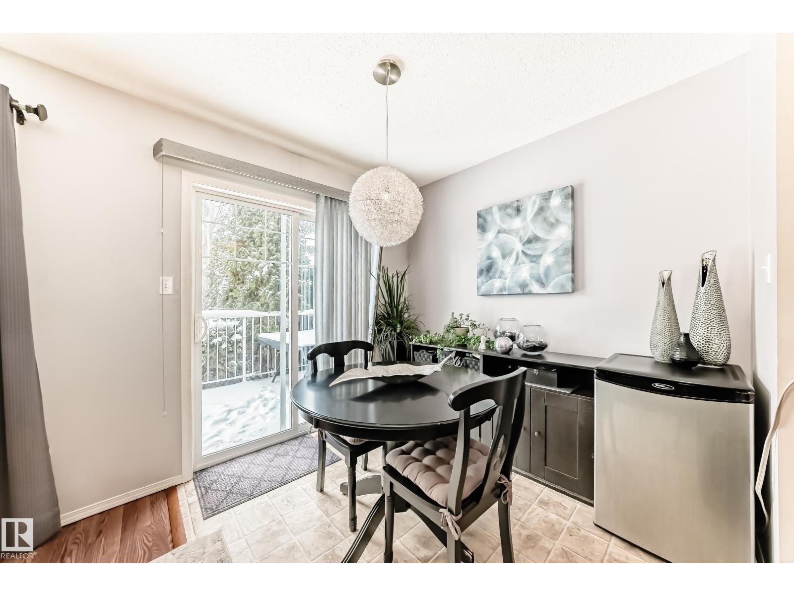 #18 12104 16 AV SW, Edmonton