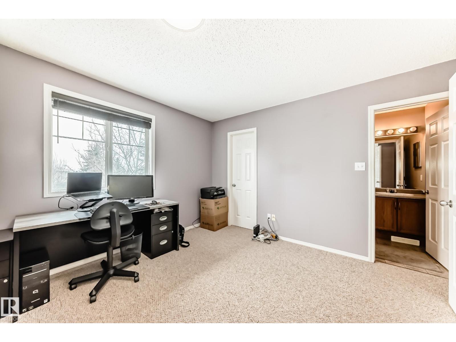 #18 12104 16 AV SW, Edmonton