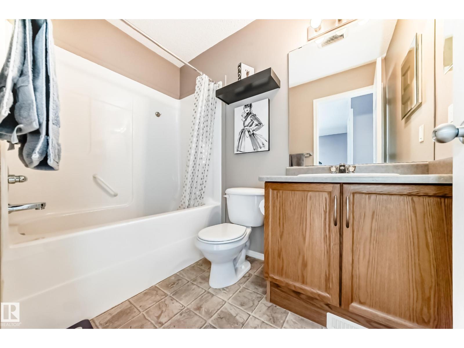 #18 12104 16 AV SW, Edmonton