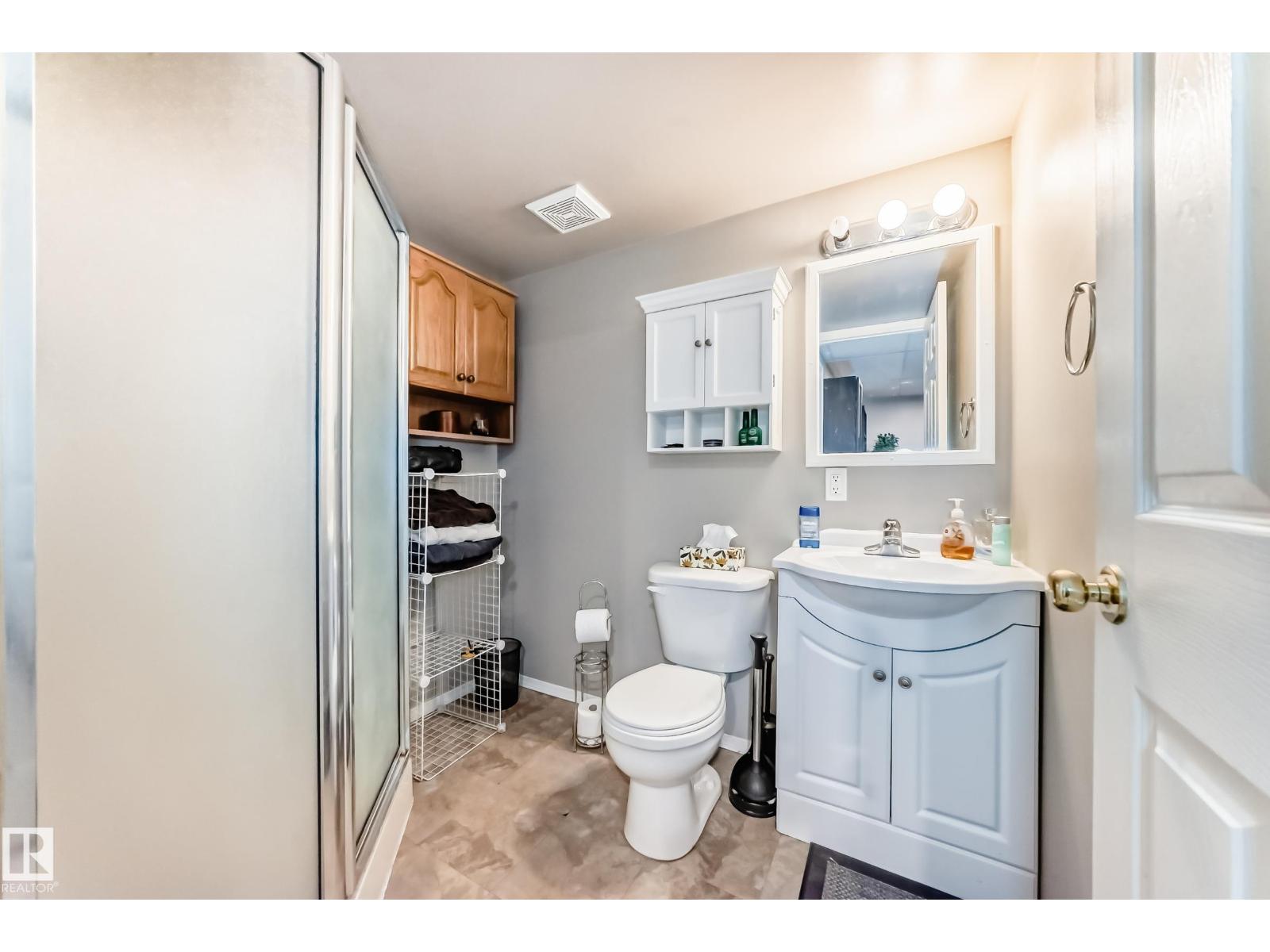 #18 12104 16 AV SW, Edmonton