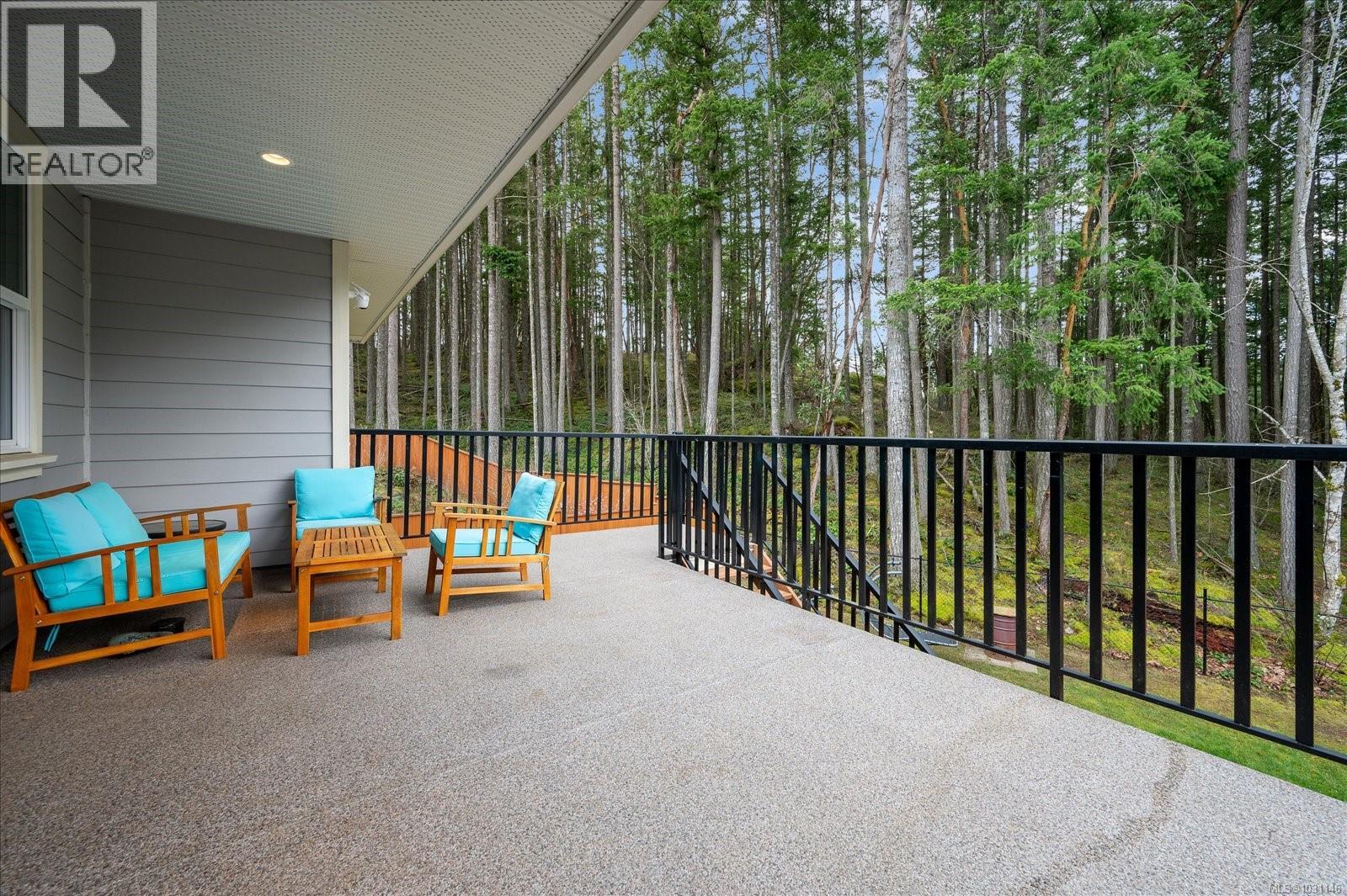 1335 LANGARA DR - 23