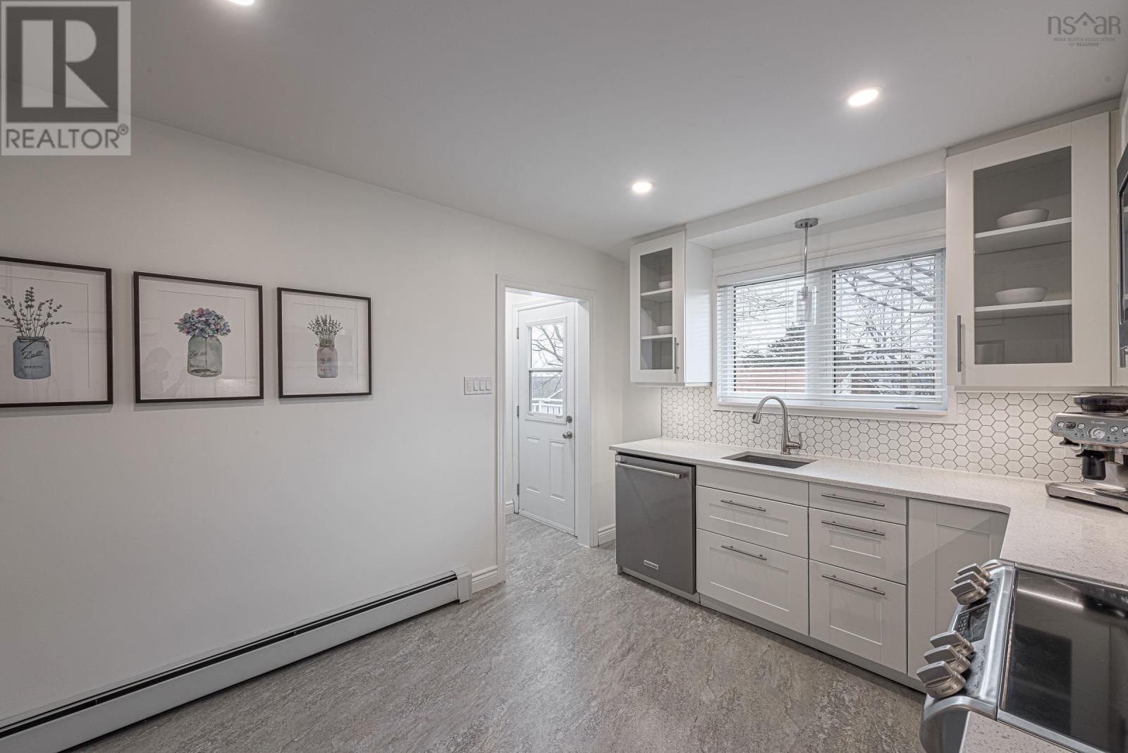 Property 13 of 44 of 64 Nightingale Drive