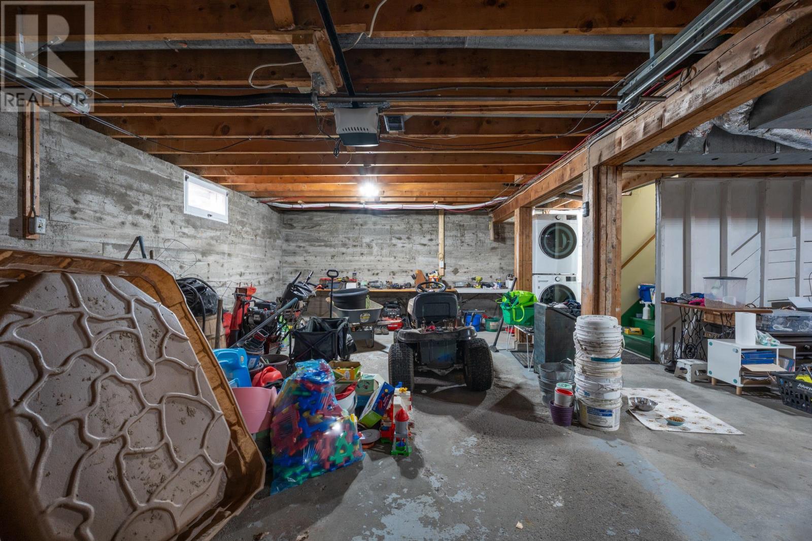 Property 46 of 50 of 180 Queen Street