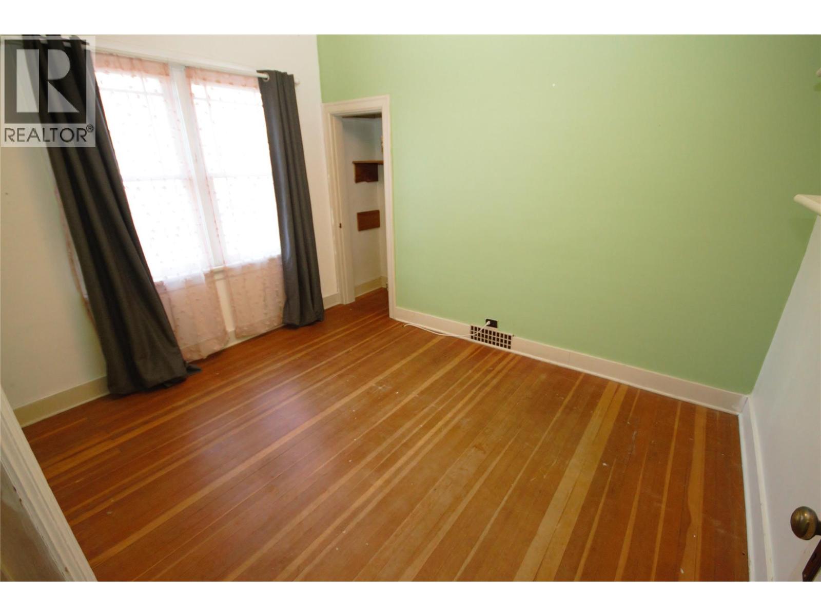 6449 PARK DRIVE - 18