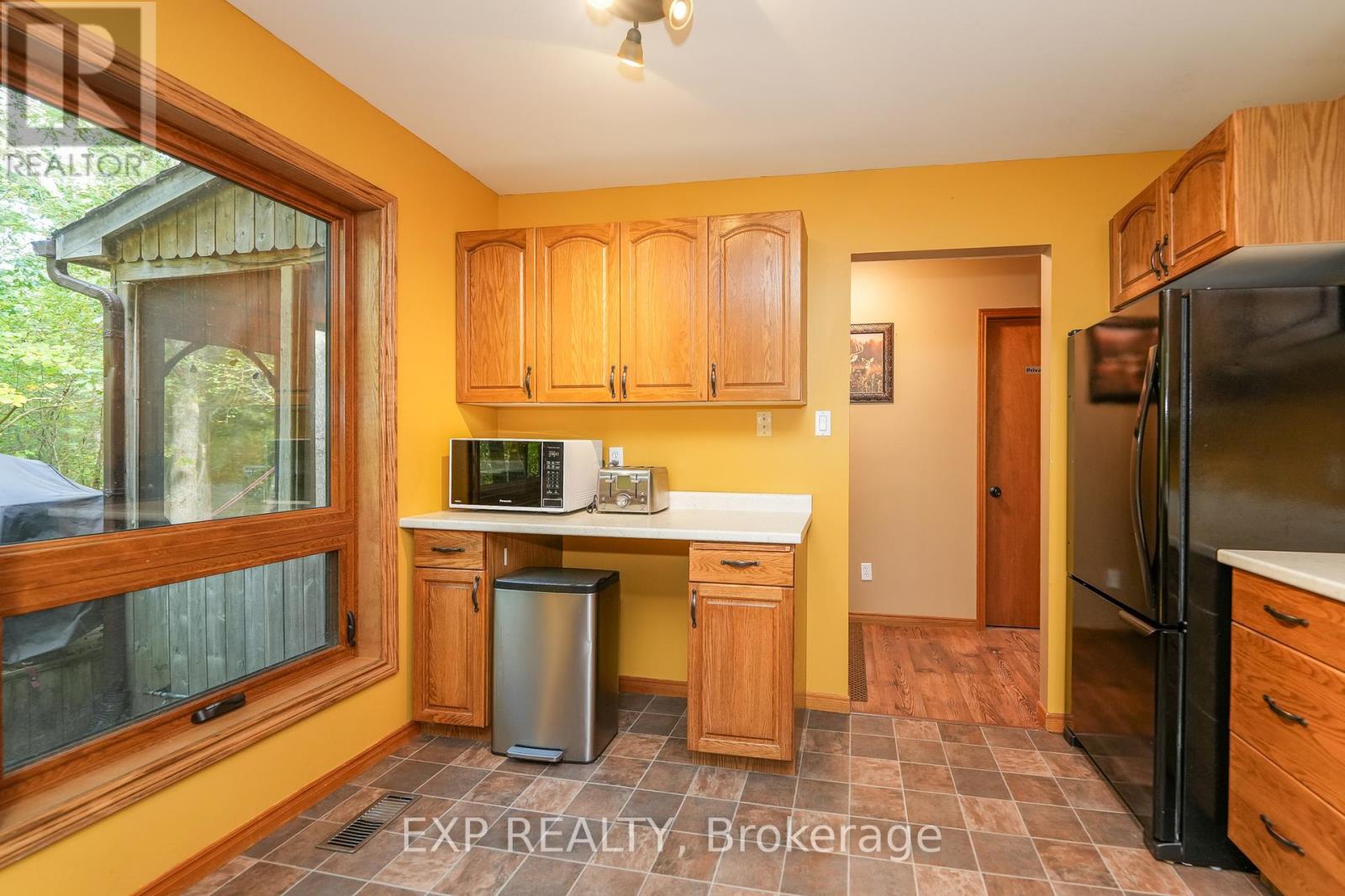 10207 PINETREE DRIVE - 22