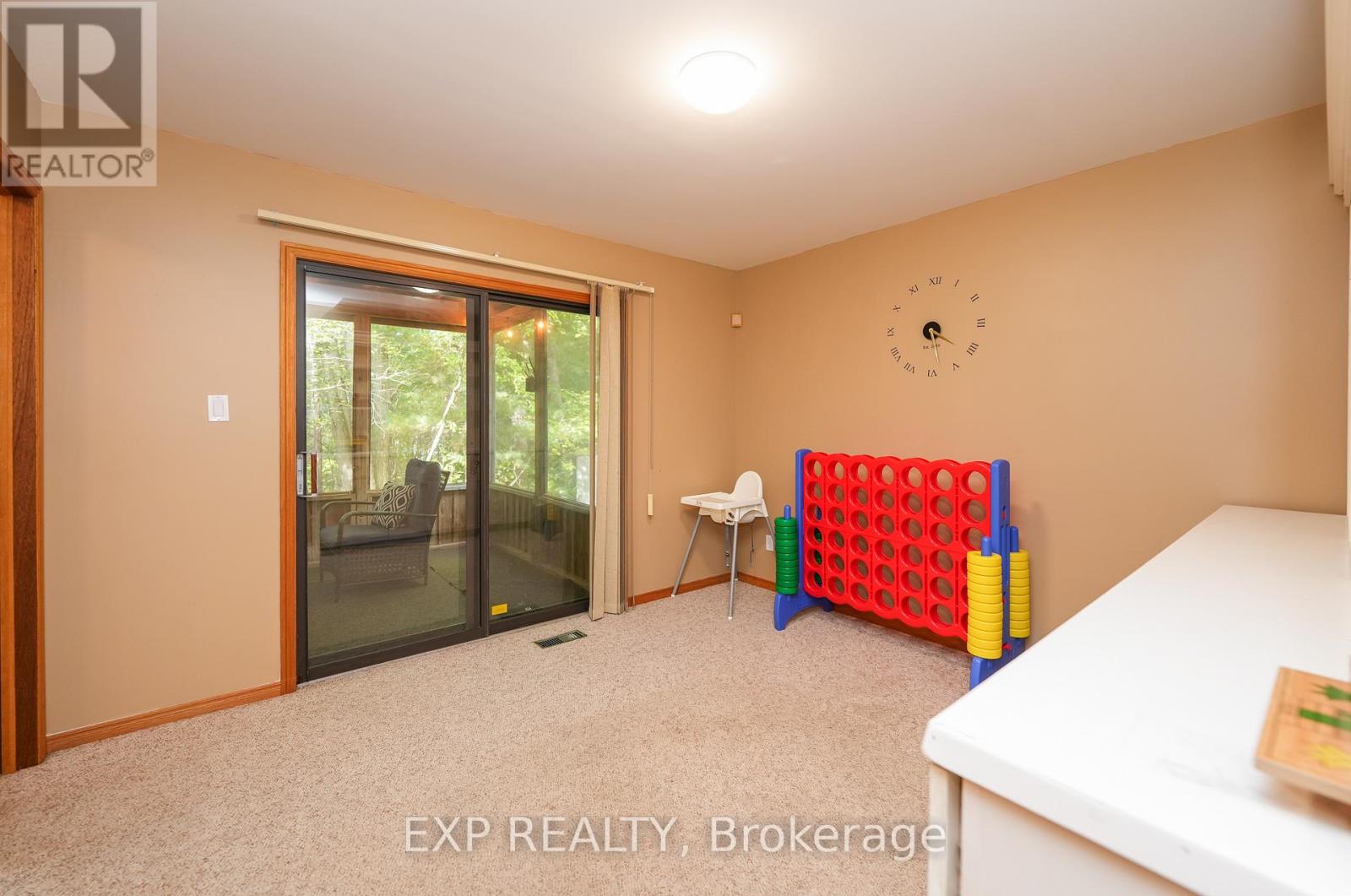 10207 PINETREE DRIVE - 24