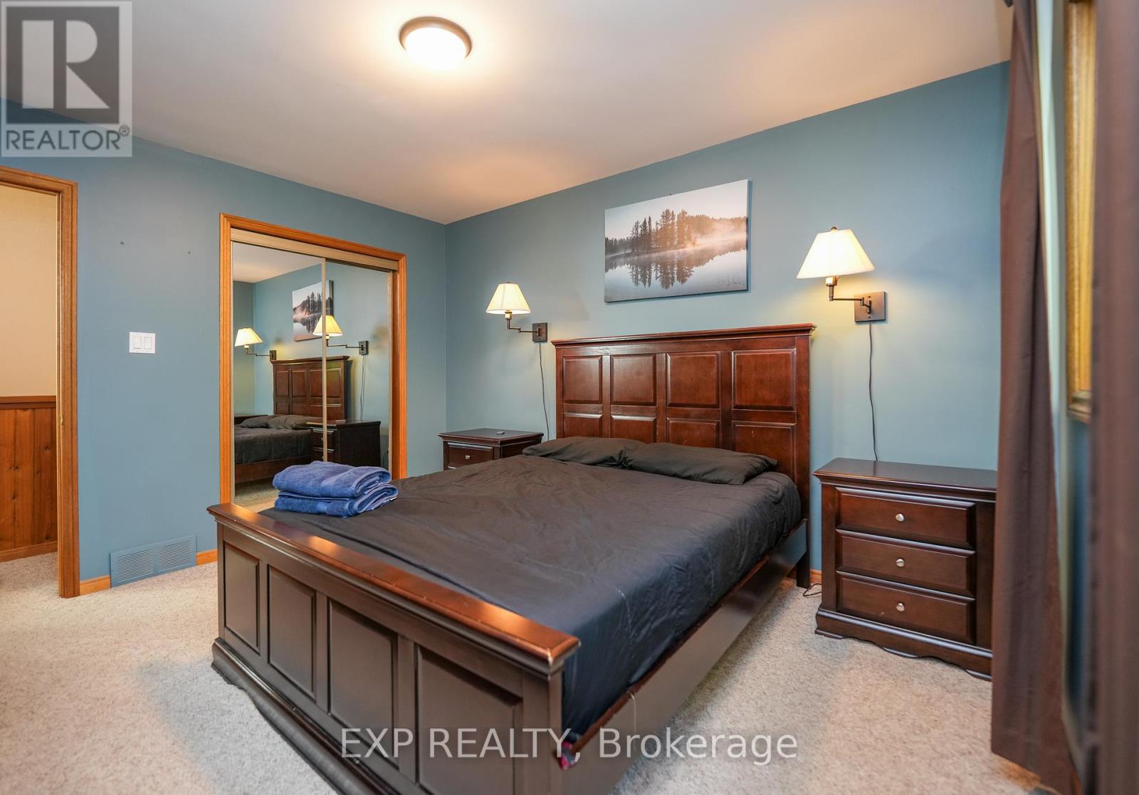 10207 PINETREE DRIVE - 34