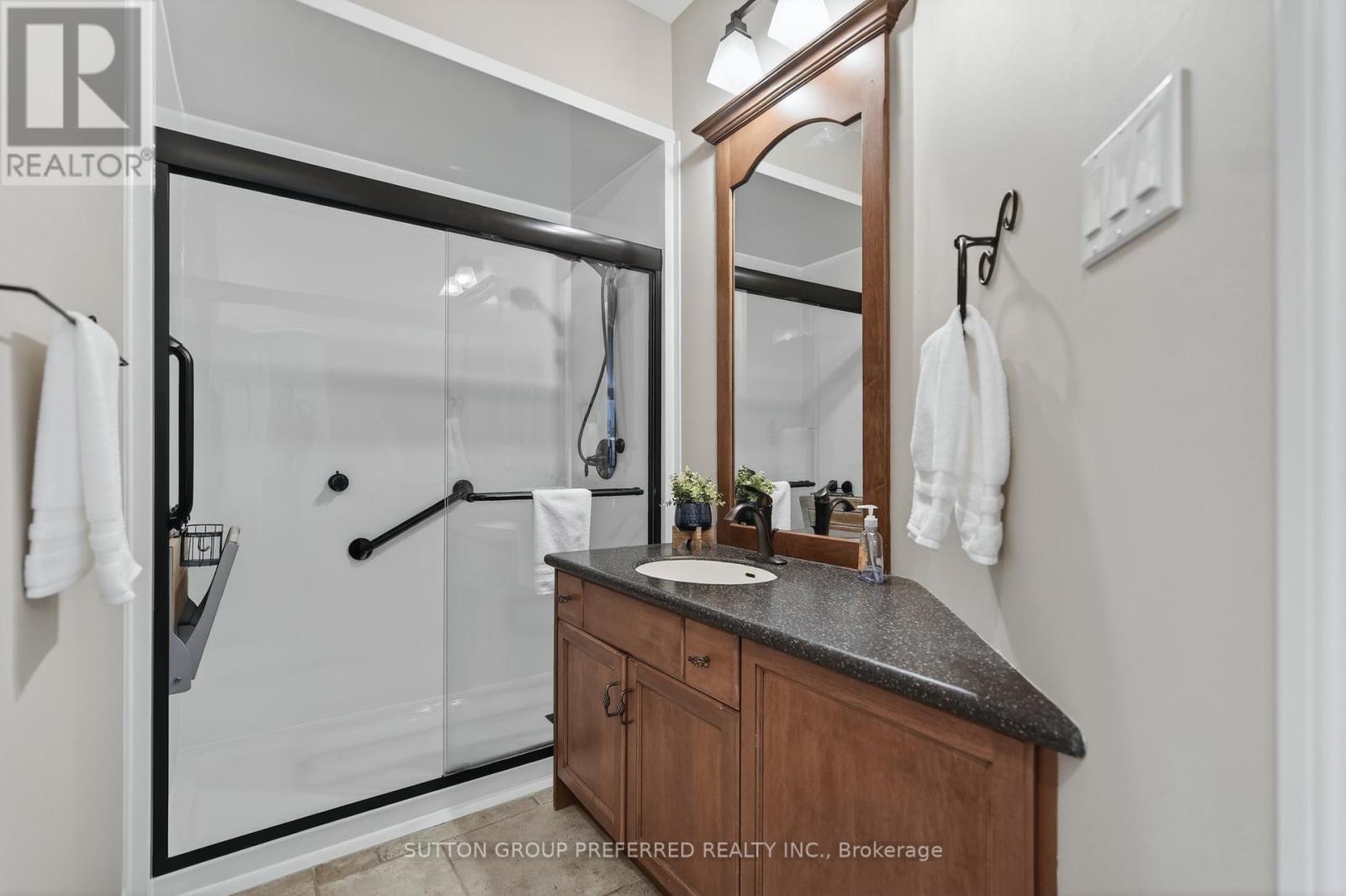 22 SPRINGFIELD WAY Property Photo