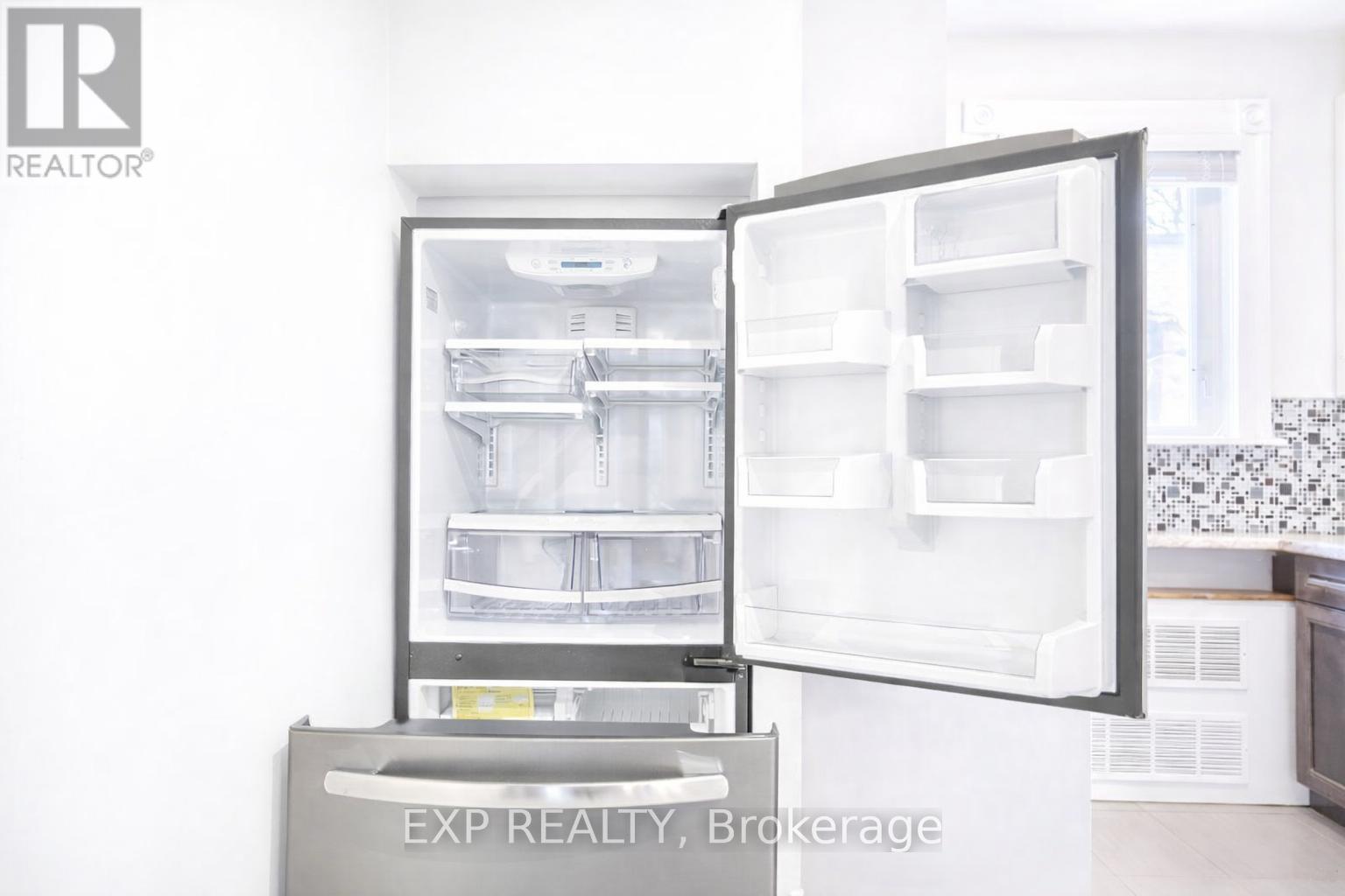 2 - 1197 YORK STREET Property Photo