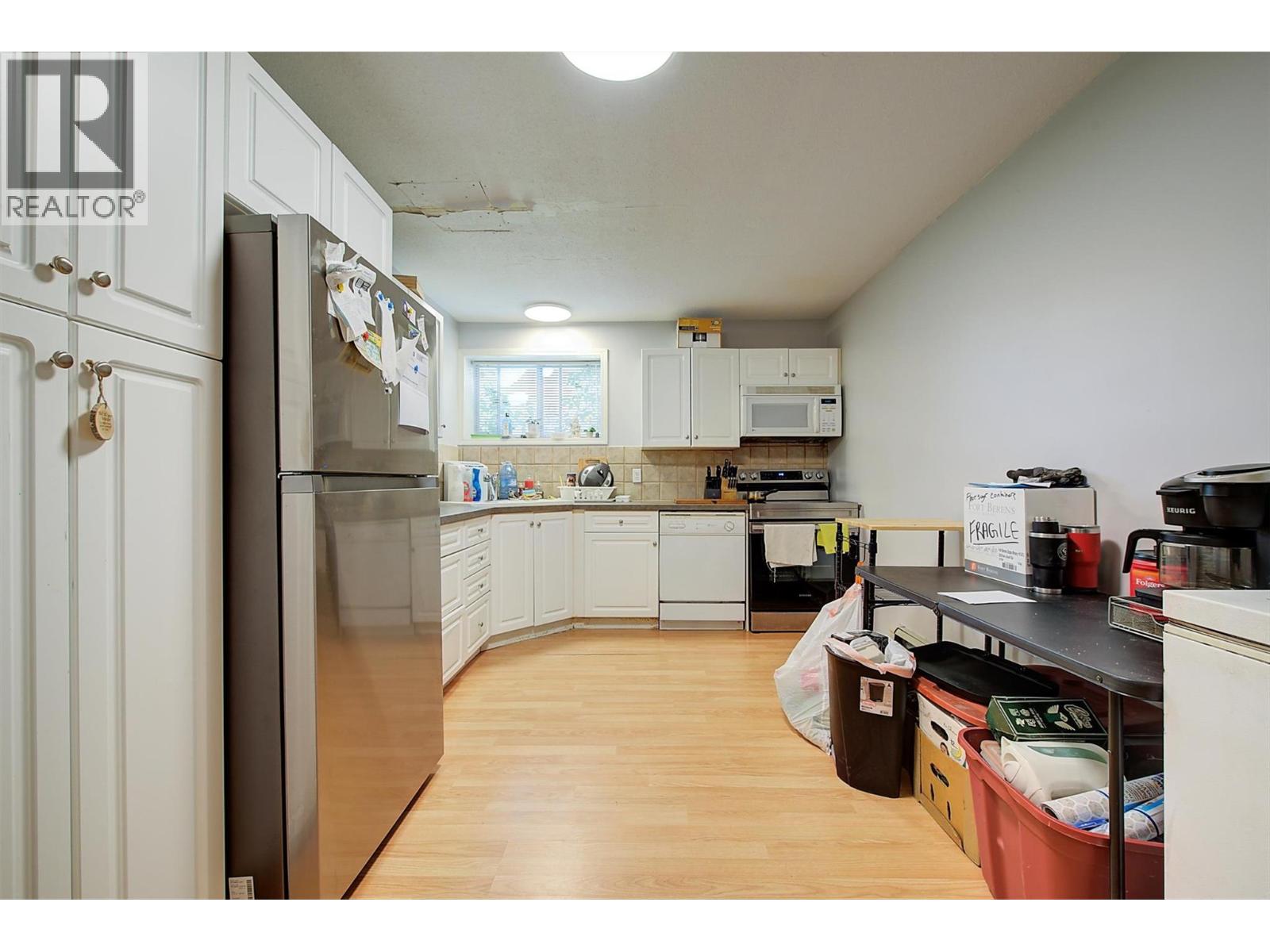  215 Arab Road, Kelowna