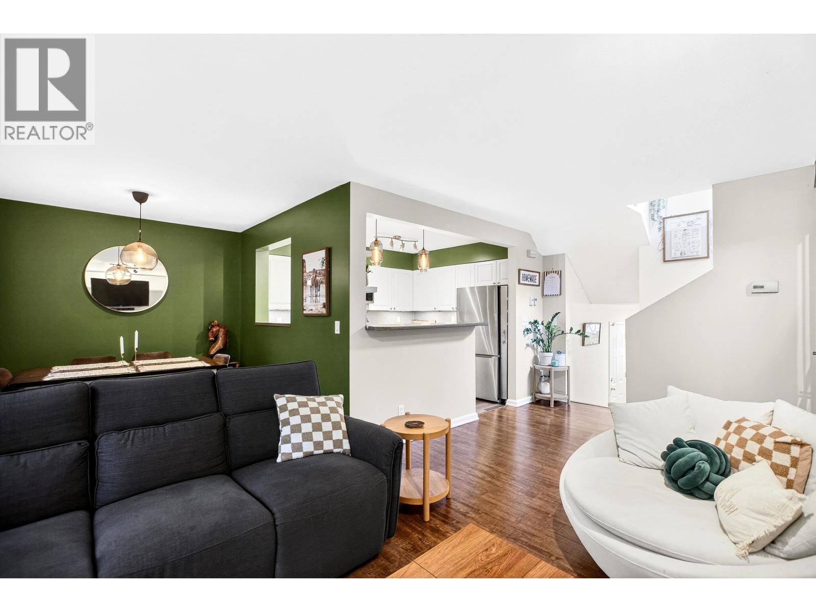 12 21960 RIVER ROAD, Maple Ridge