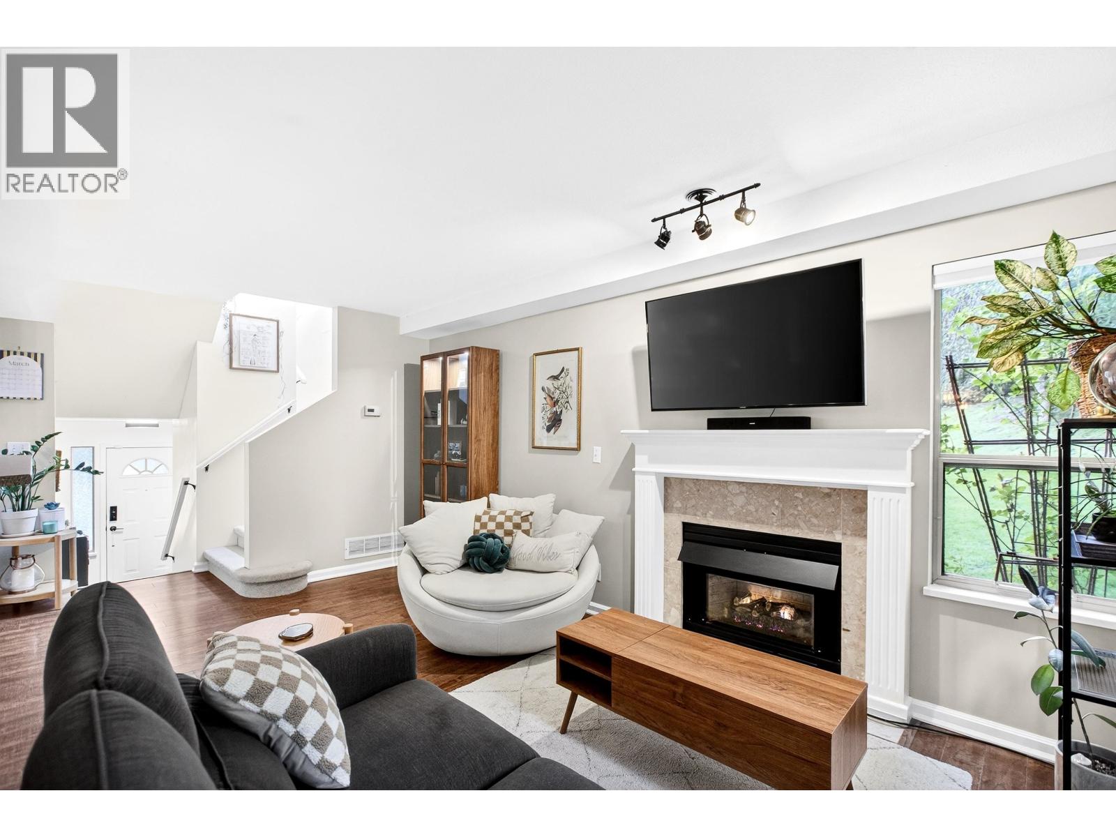 12 21960 RIVER ROAD, Maple Ridge