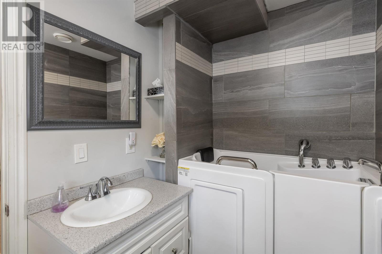31 James ST, Goulais River, Ontario, P0S1E0 — Photo 9