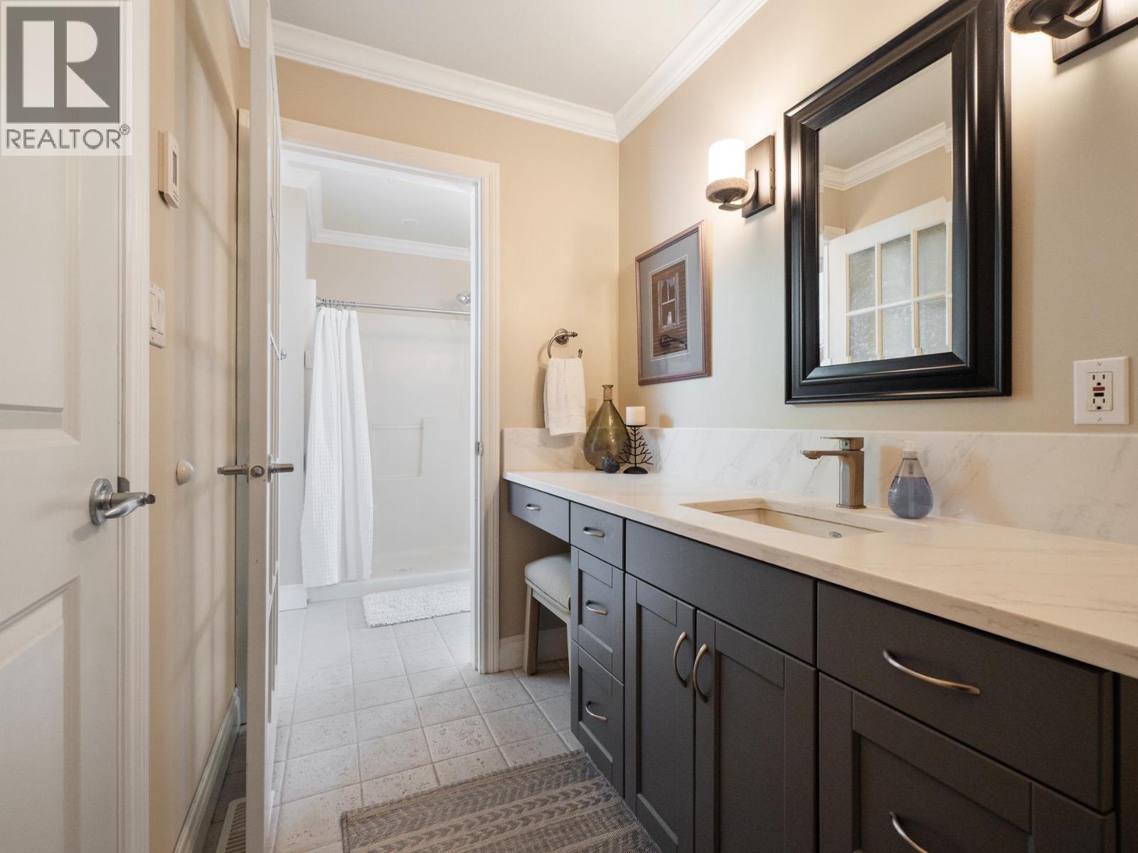 749 WINN ROAD, Gibsons