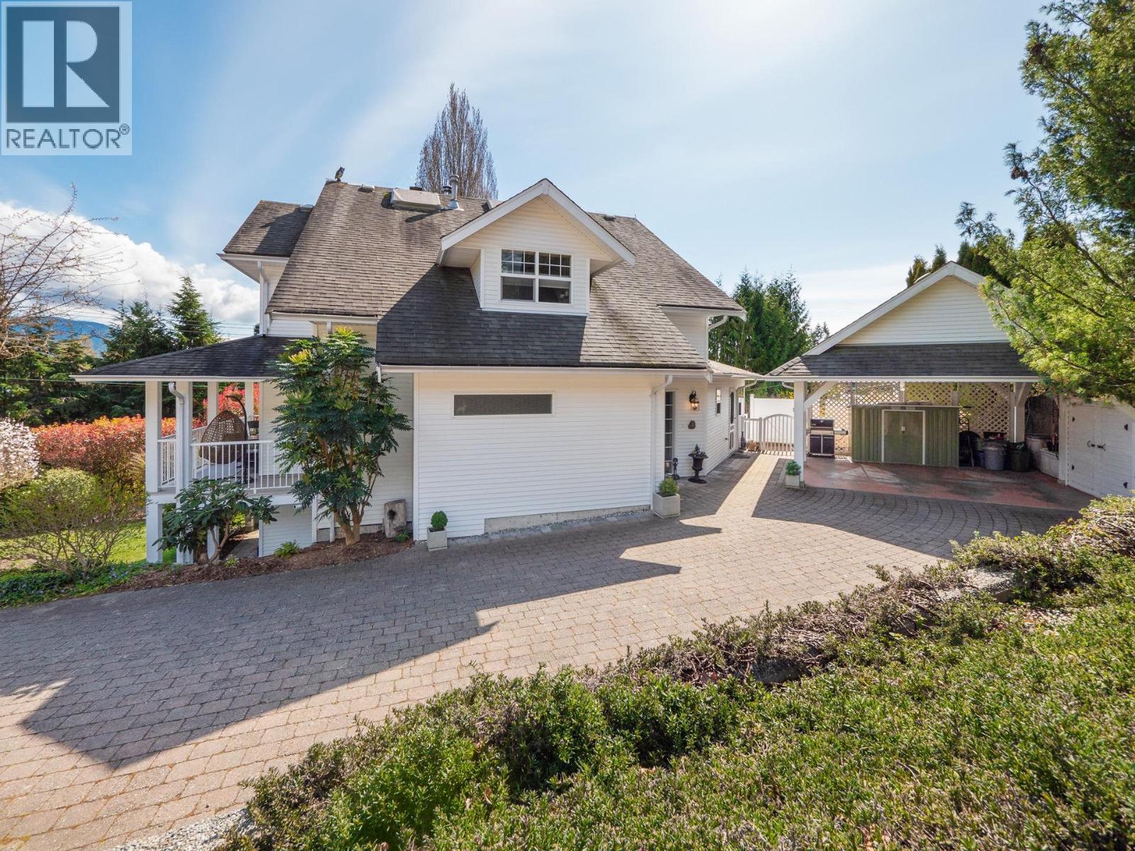 749 WINN ROAD, Gibsons