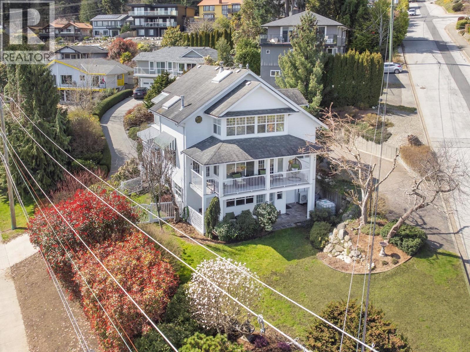 749 WINN ROAD, Gibsons