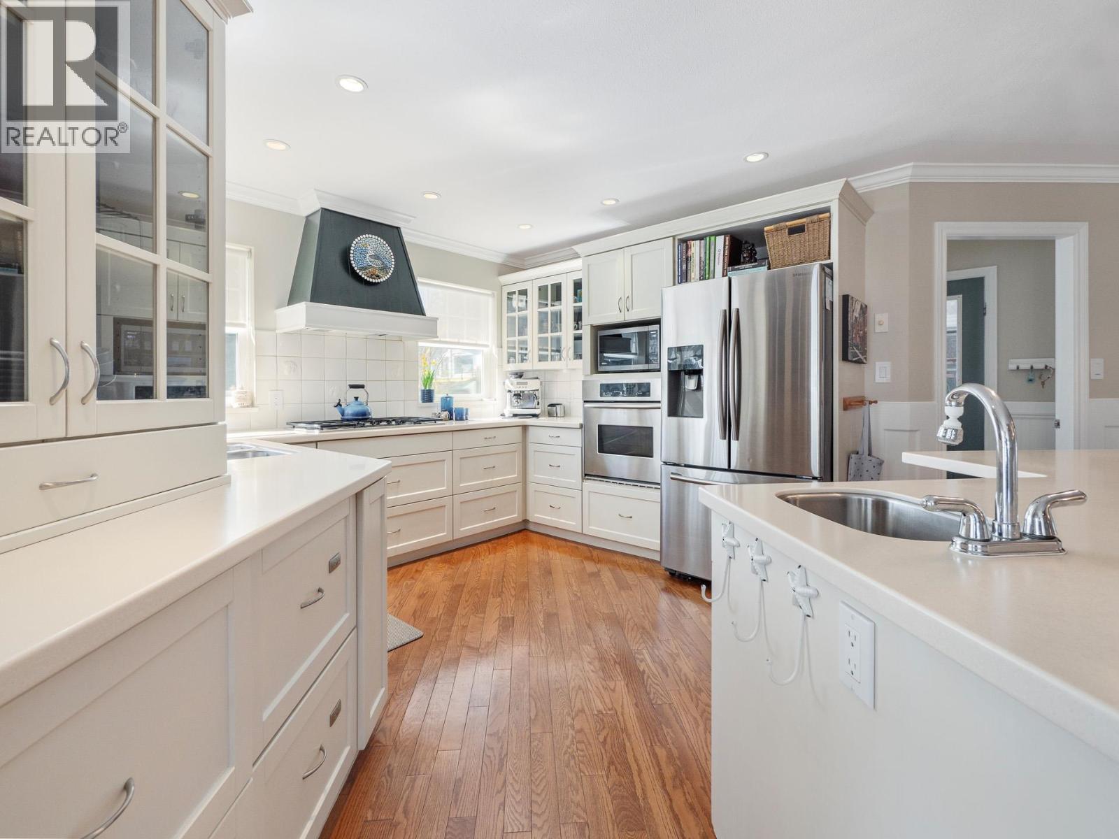 749 WINN ROAD, Gibsons