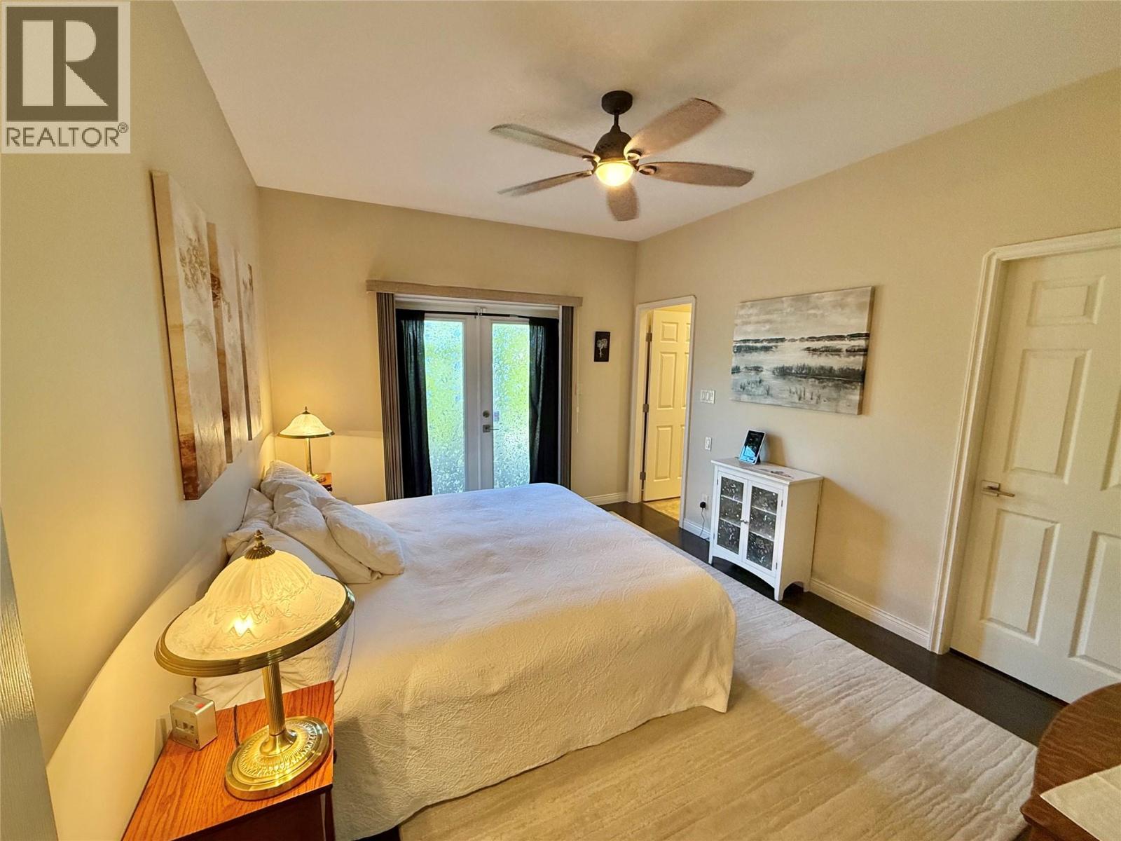  6651 OXBOW Crescent, Oliver