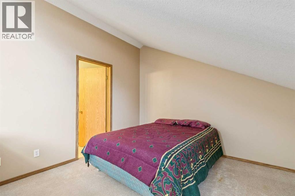 Single Family House Bungalow for Sale in  Somervale Point SW Somerset Calgary 