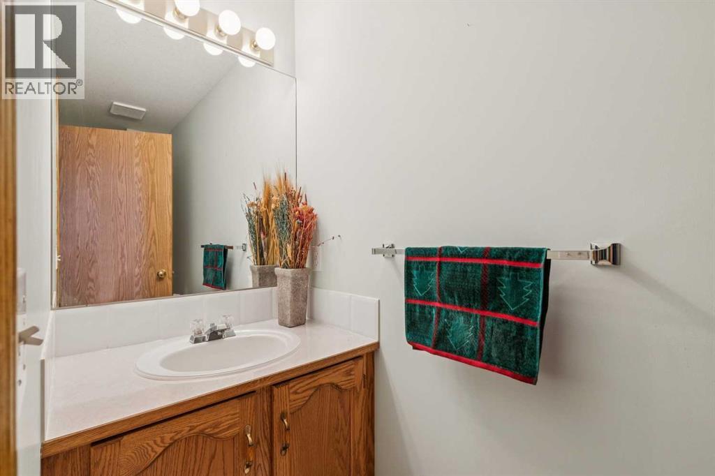 Single Family House Bungalow for Sale in  Somervale Point SW Somerset Calgary 