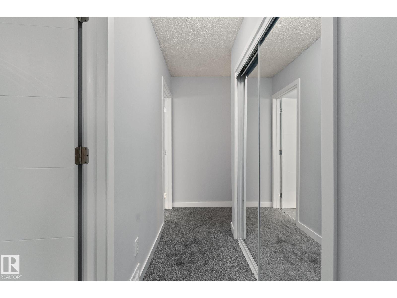 8620 38A AV NW - 18