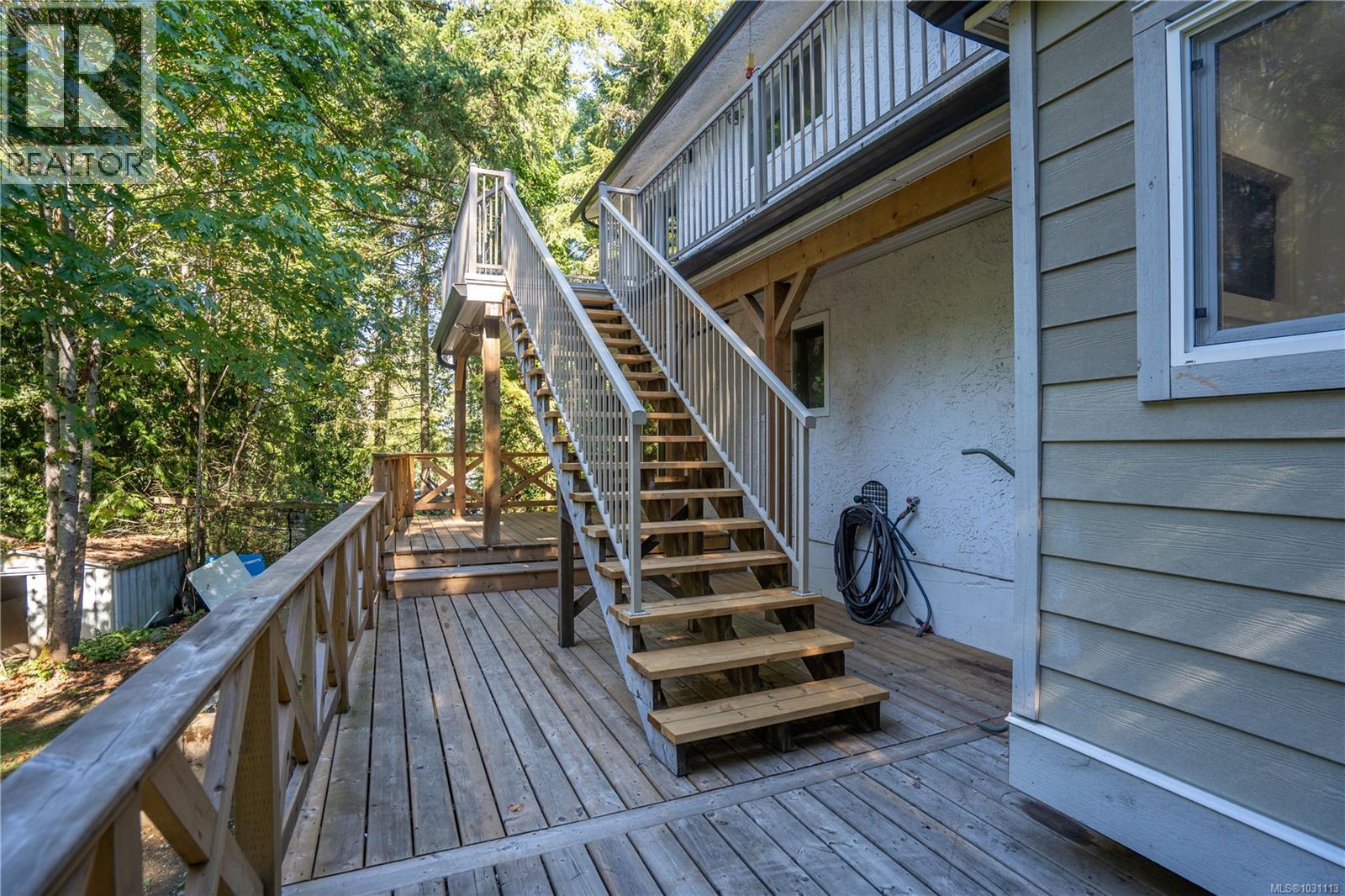 1728 Robin Hill Dr, Shawnigan Lake