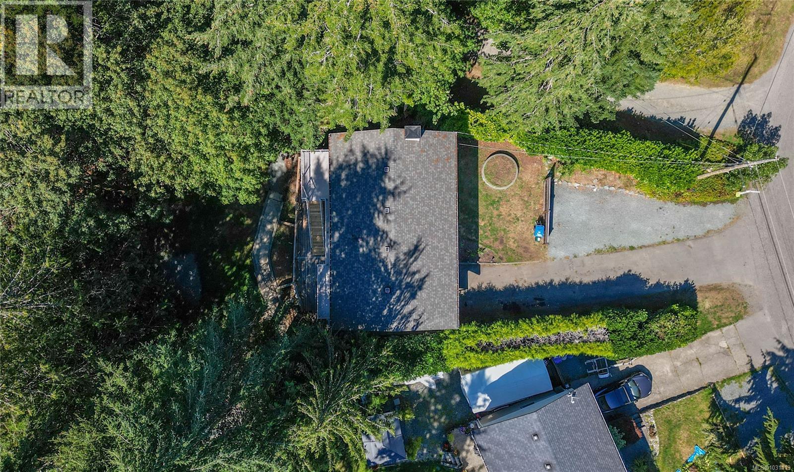 1728 Robin Hill Dr, Shawnigan Lake